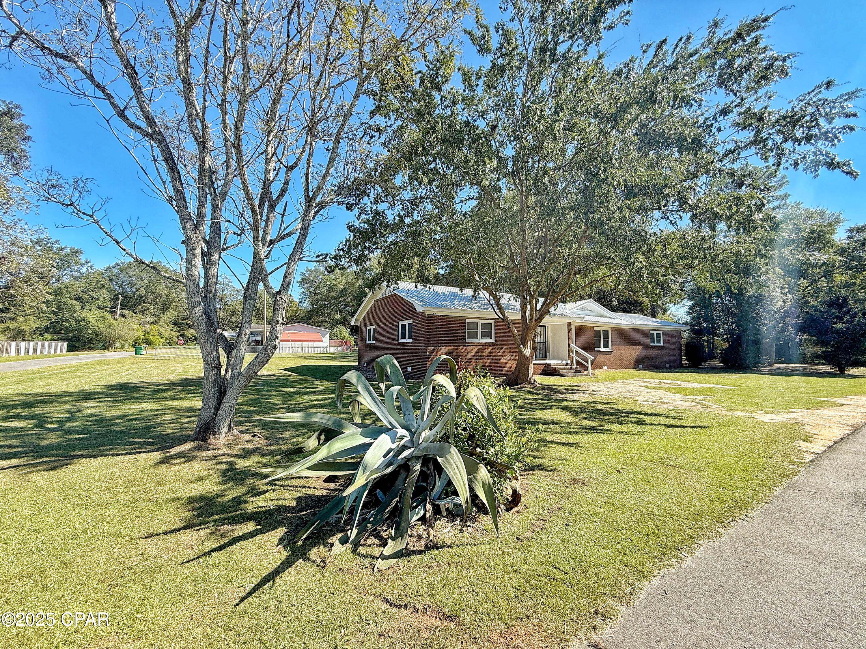 Image 8 For 5332 Ceiley Street