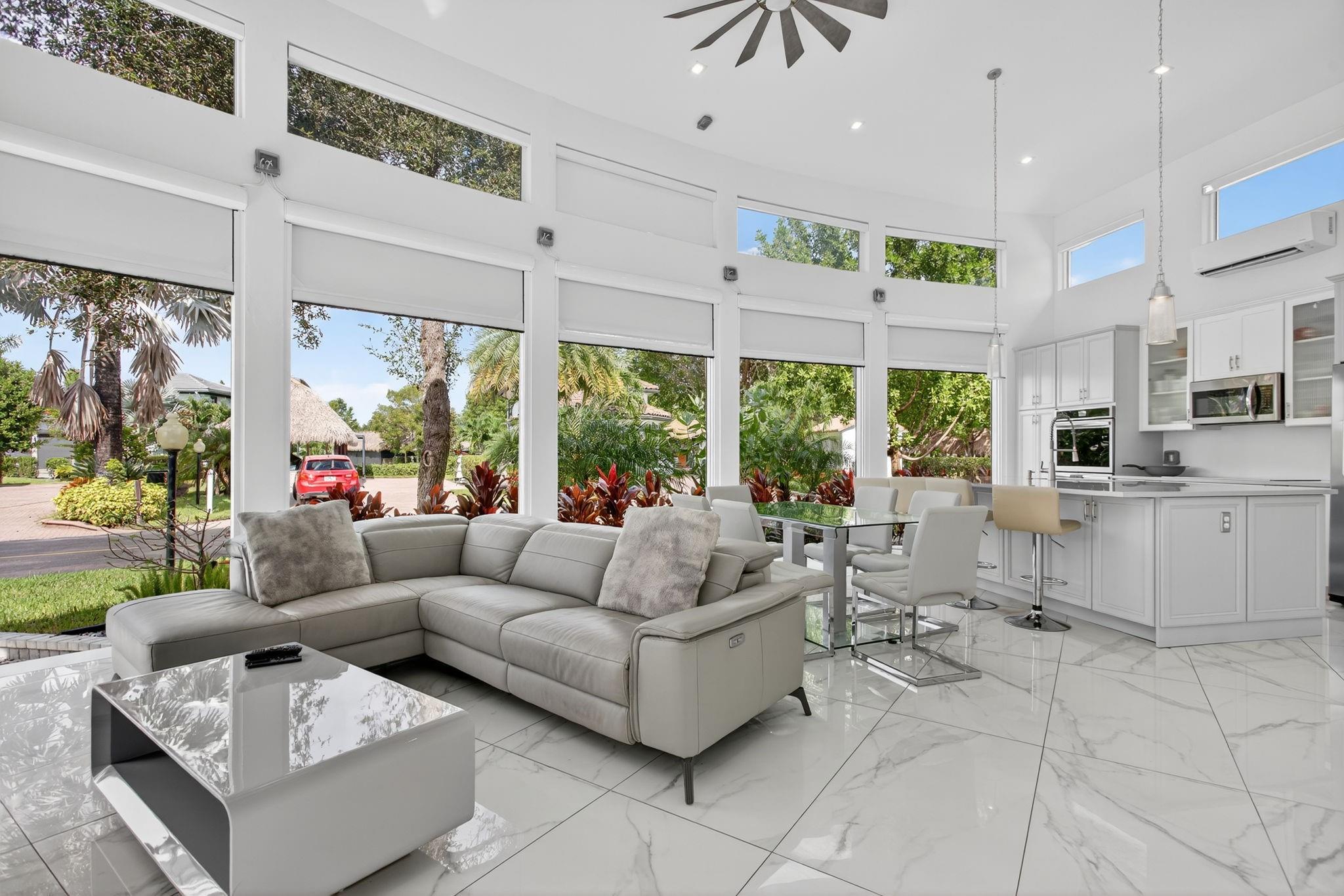 Homes for sale in Margate, FL | 552 N Carol Pkwy #552, Margate, FL 33068 | MLS# F10533137