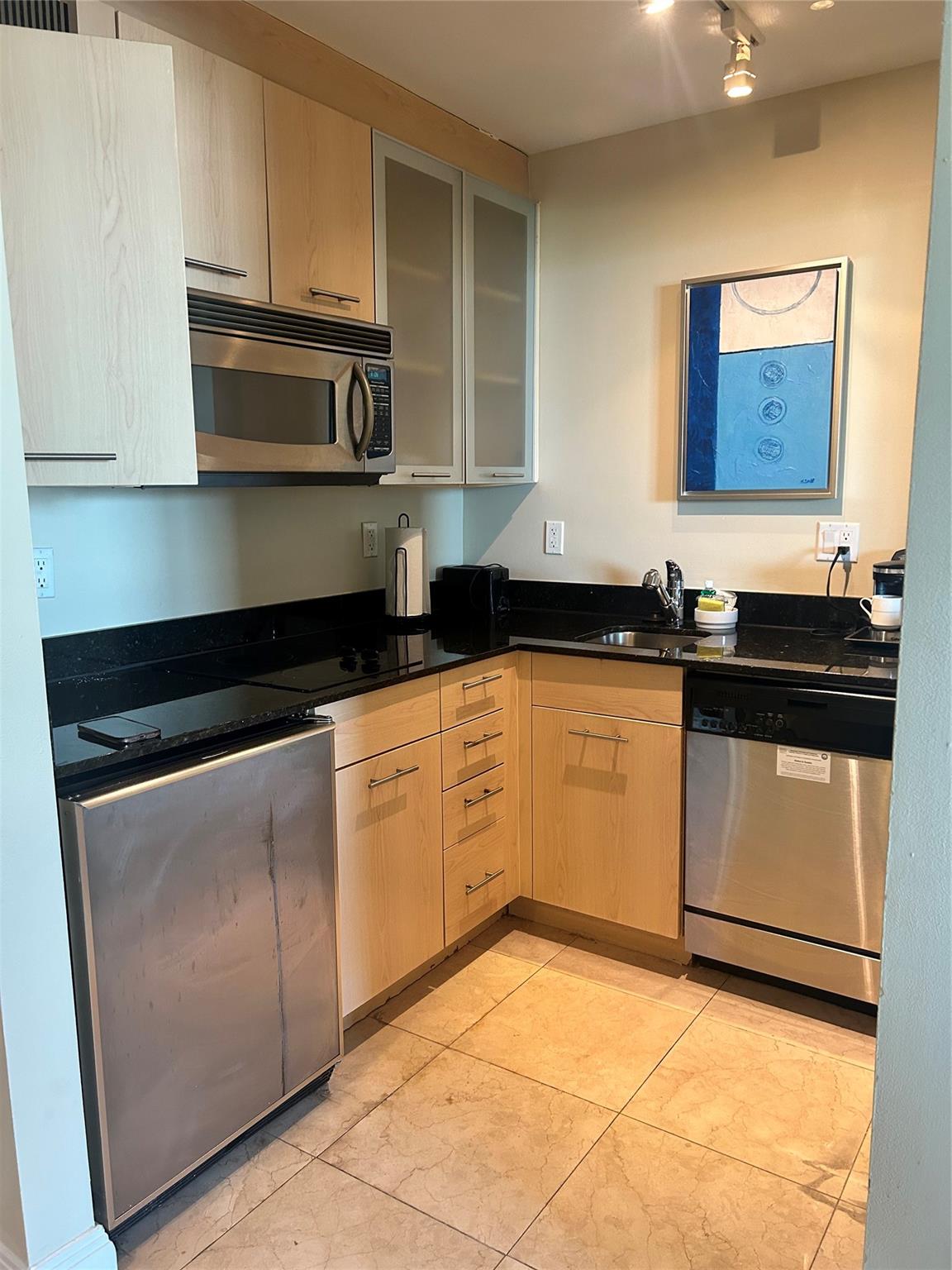 Homes for sale in Fort Lauderdale, FL | 2670 E Sunrise Blvd #332, Fort Lauderdale, FL 33304 | MLS# F10533405