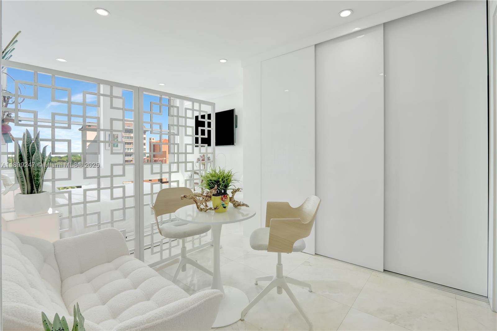 David William Hotel Condo