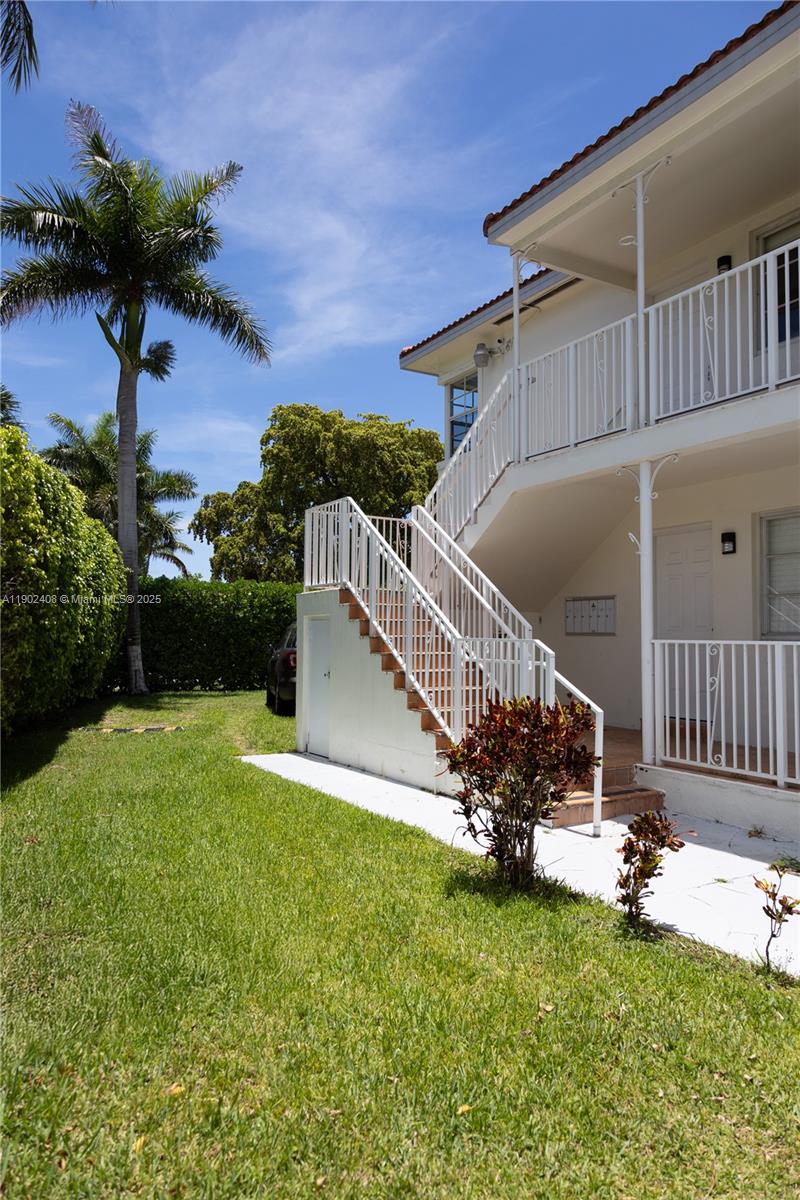 Isle Of Normandy Miami VI