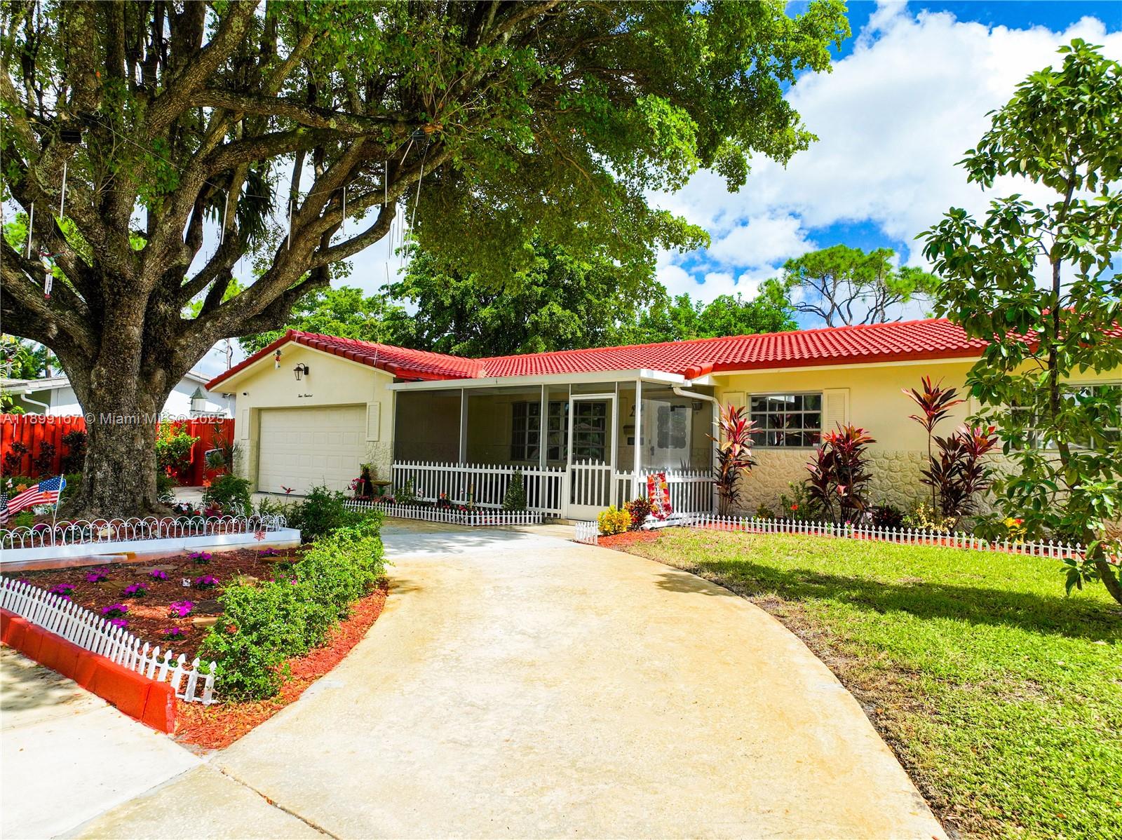 Homes for sale in Coconut Creek, FL | 400 Nw 41St Ave, Coconut Creek, FL 33066 | MLS# A11899167