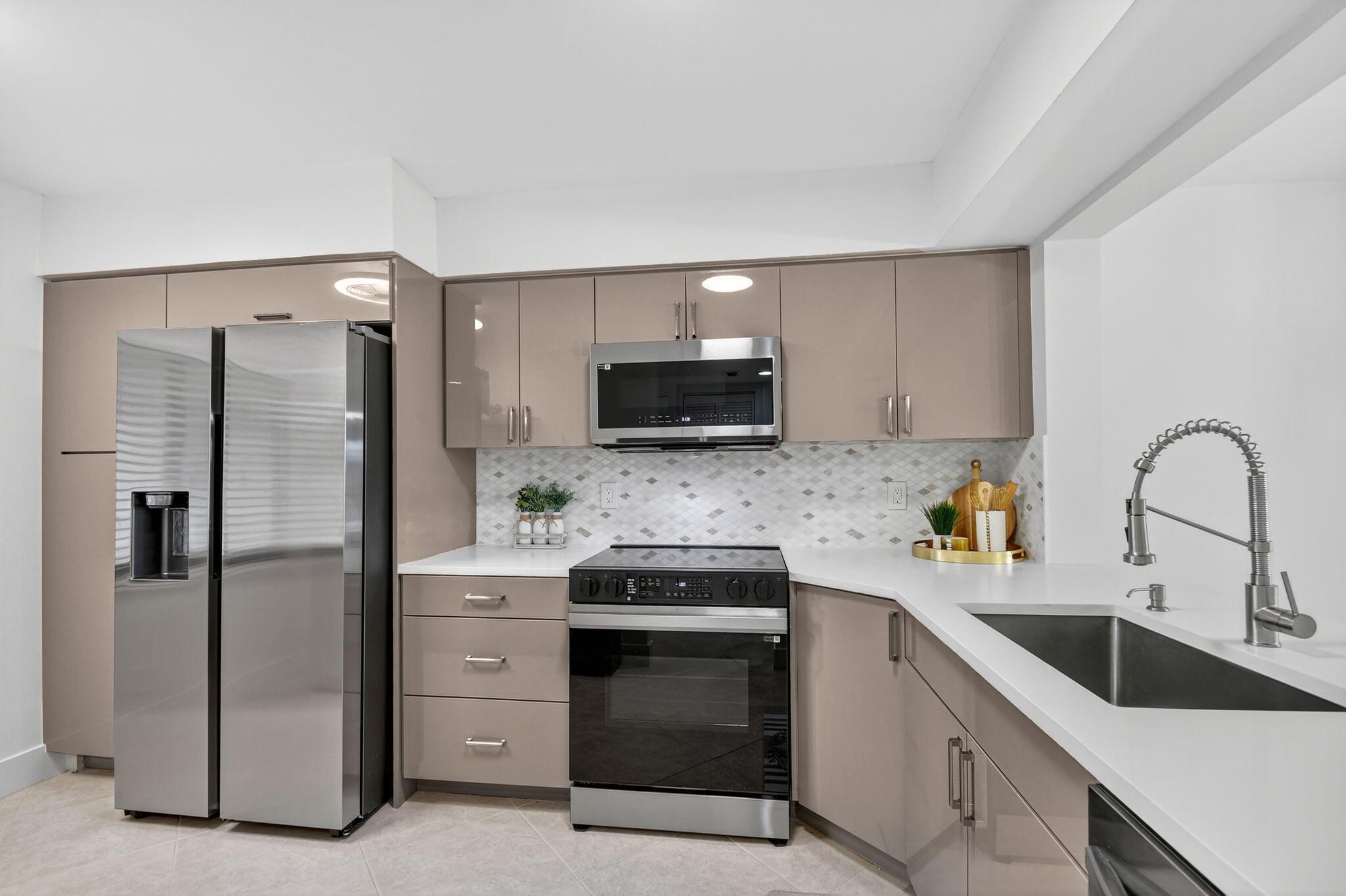 Huntington Lakes Sec Five