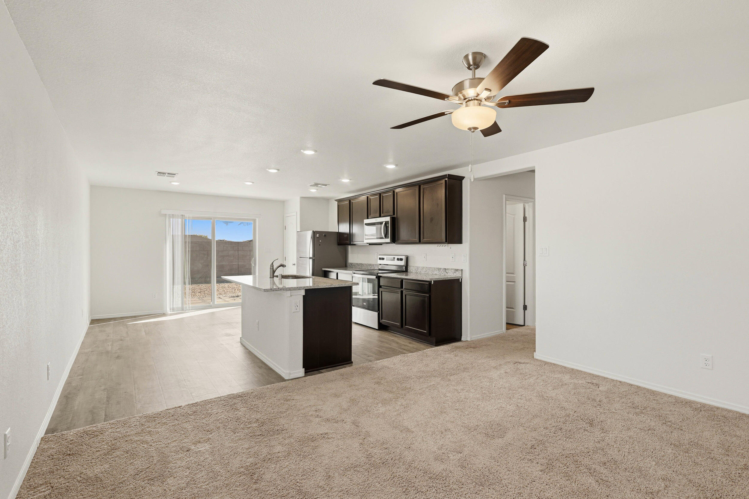 Homes for sale in Belen, NM | 904 Calle De Los Lilias, Belen, NM 87002 | MLS# 1093515