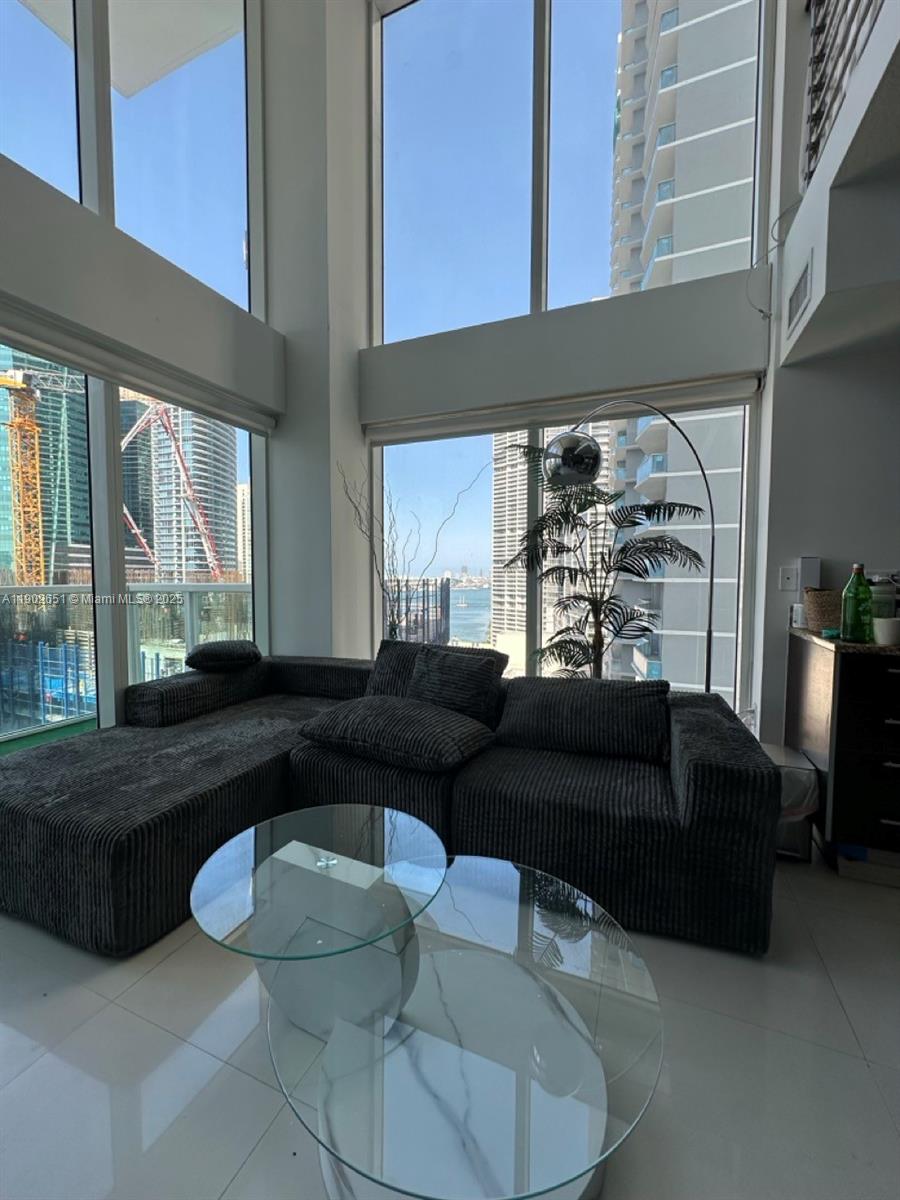 Condo for Rent in Miami, FL