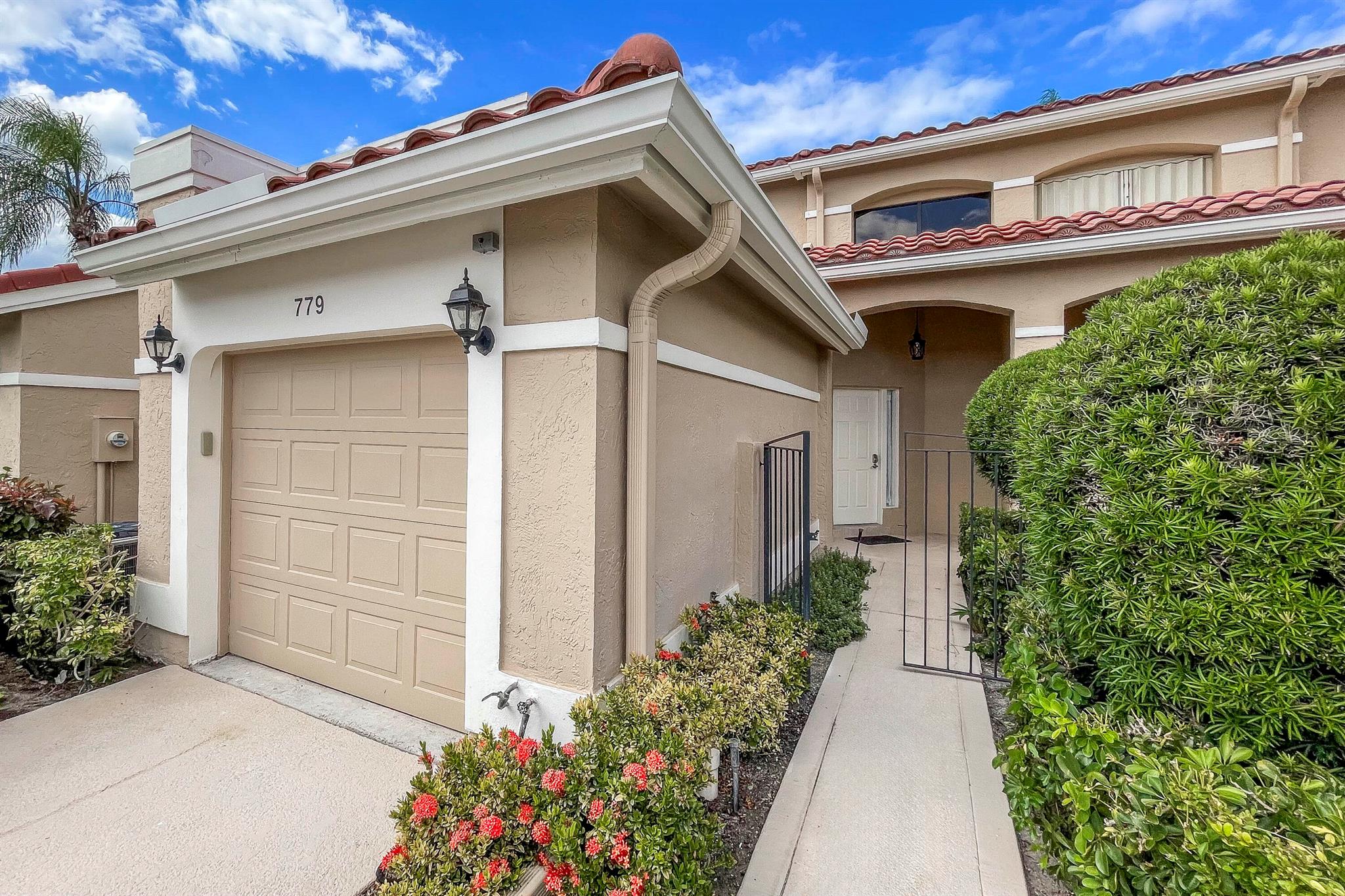 Windemere Way At Pga Nati