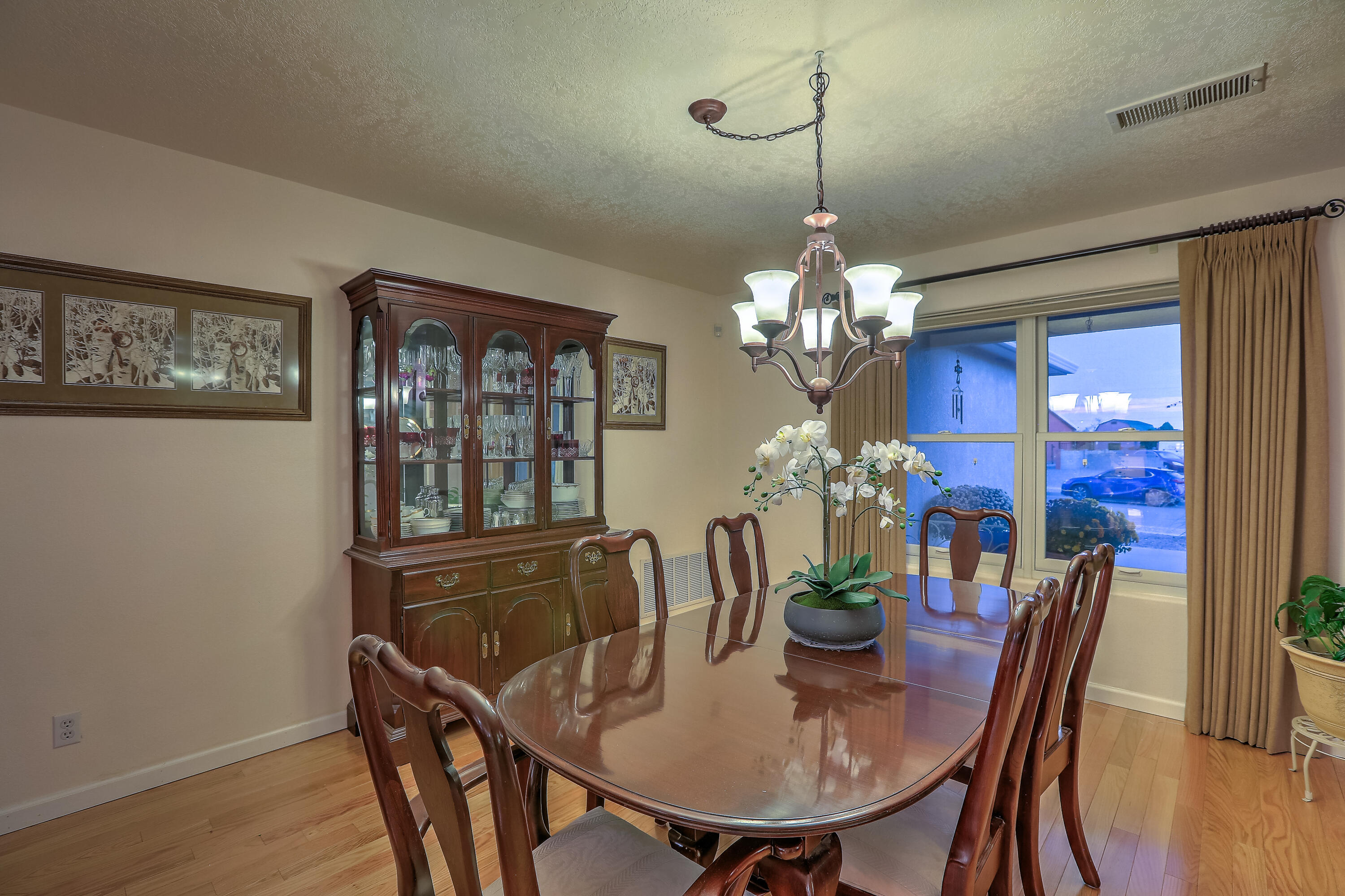 Homes for sale in Rio Rancho, NM | 4511 Dearborn Hills Dr Ne, Rio Rancho, NM 87144 | MLS# 1093528