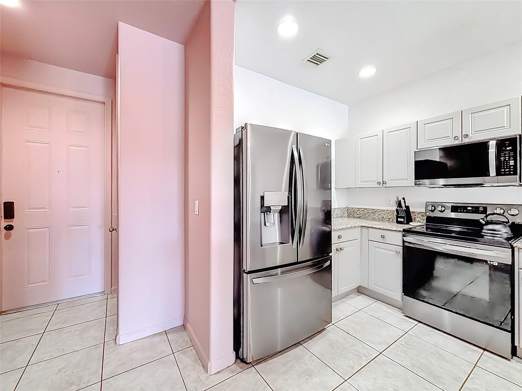 Homes for sale in Fort Lauderdale, FL | 3436 Nw 14Th Ct #3436, Fort Lauderdale, FL 33311 | MLS# F10533507