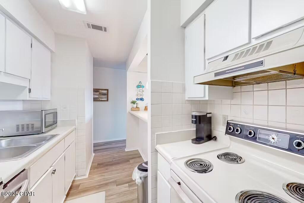 Image 12 For 17614 Front Beach Road 8d