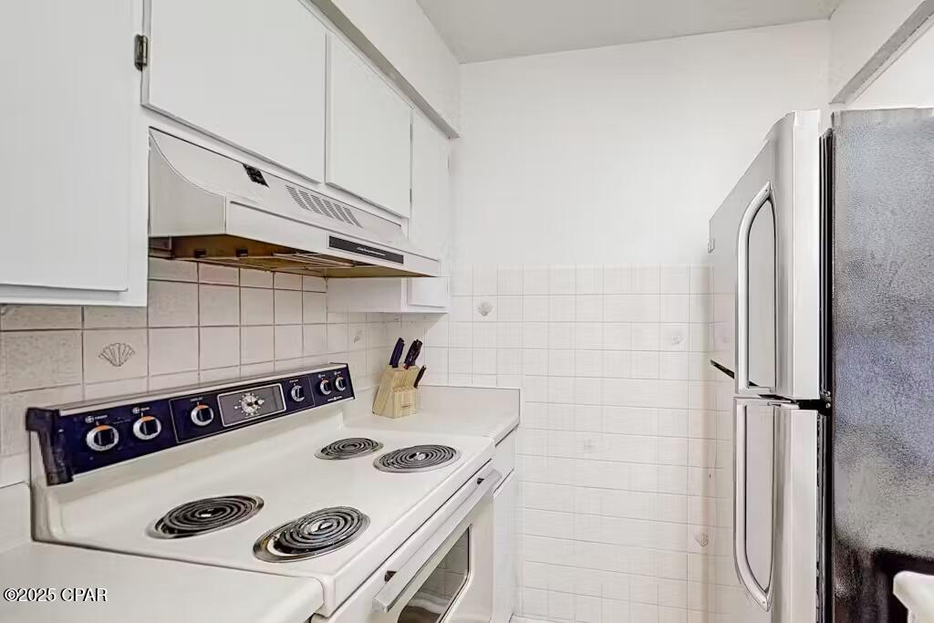 Image 13 For 17614 Front Beach Road 8d