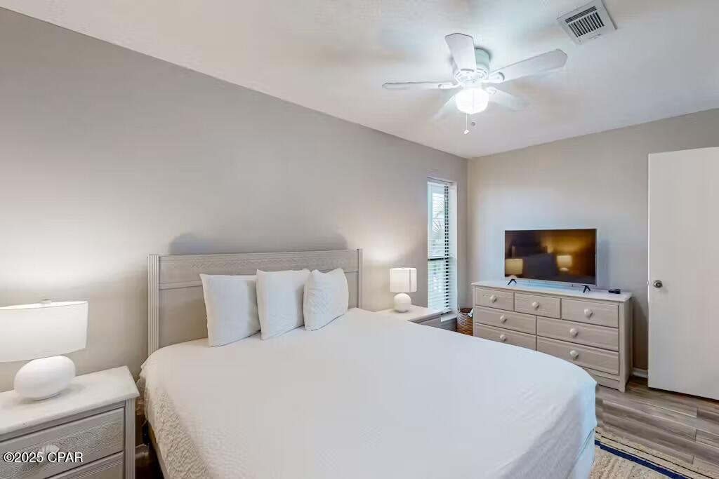 Image 14 For 17614 Front Beach Road 8d