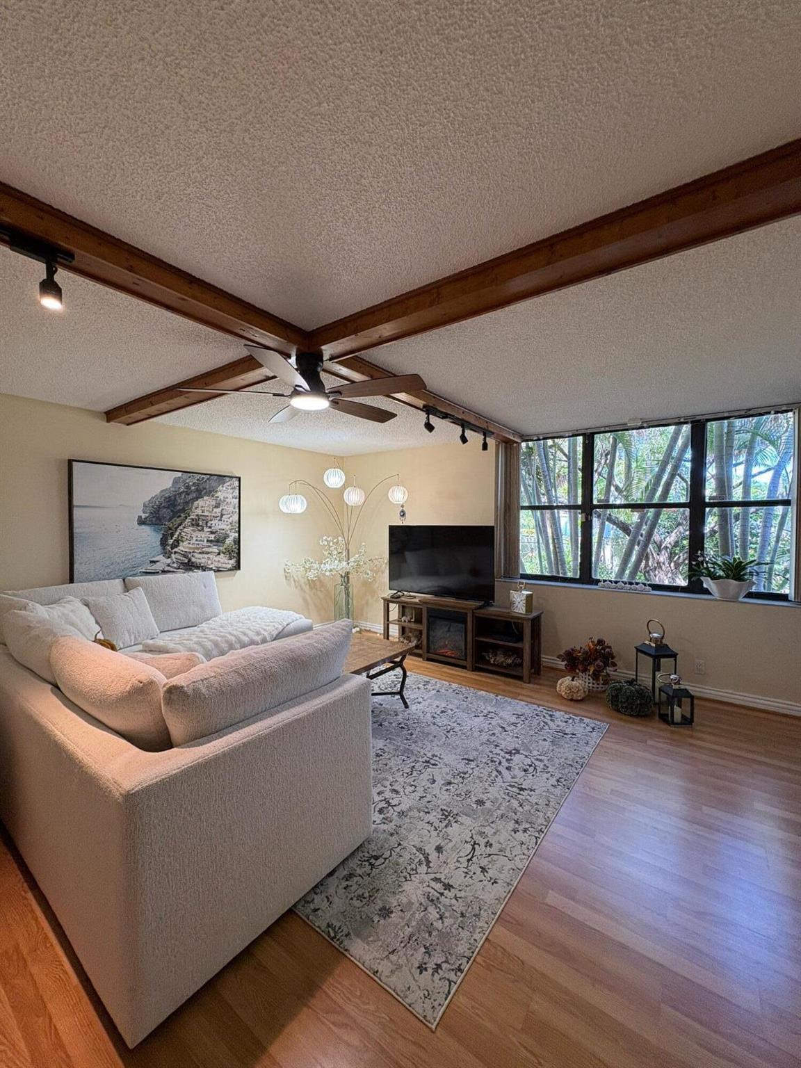 Villa Dorada Condo No 2