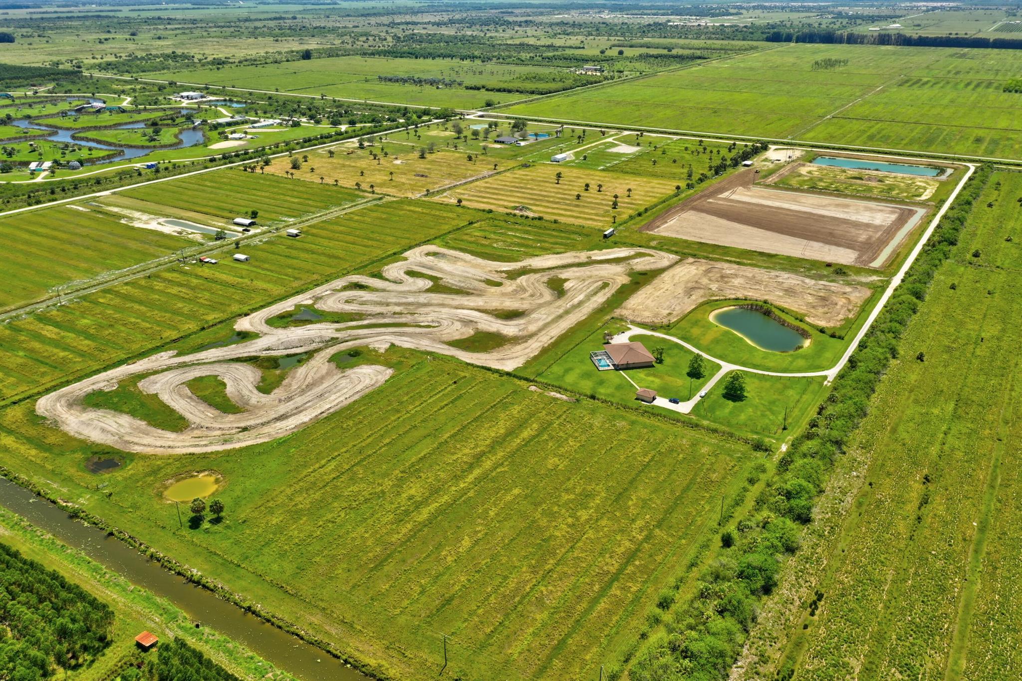 House for Sale in Fort Pierce, FL