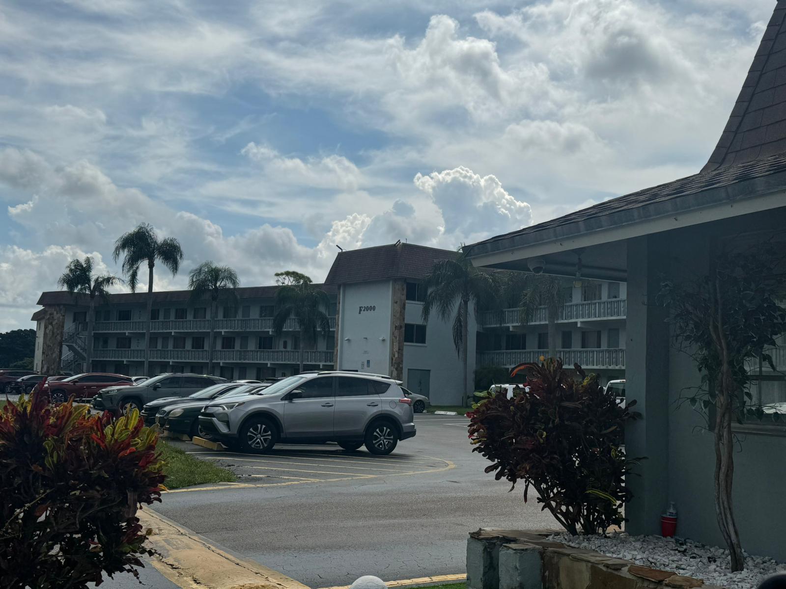 Village Green 4 Condo