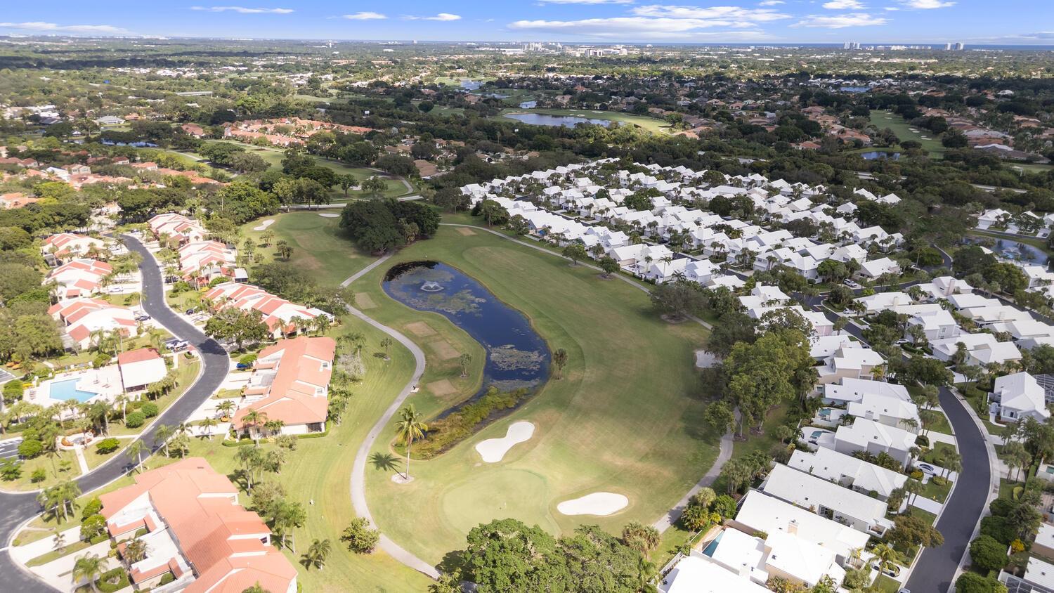 Homes for sale in Palm Beach Gardens, FL | 5 Brighton Court, Palm Beach Gardens, FL 33418 | MLS# R11135341