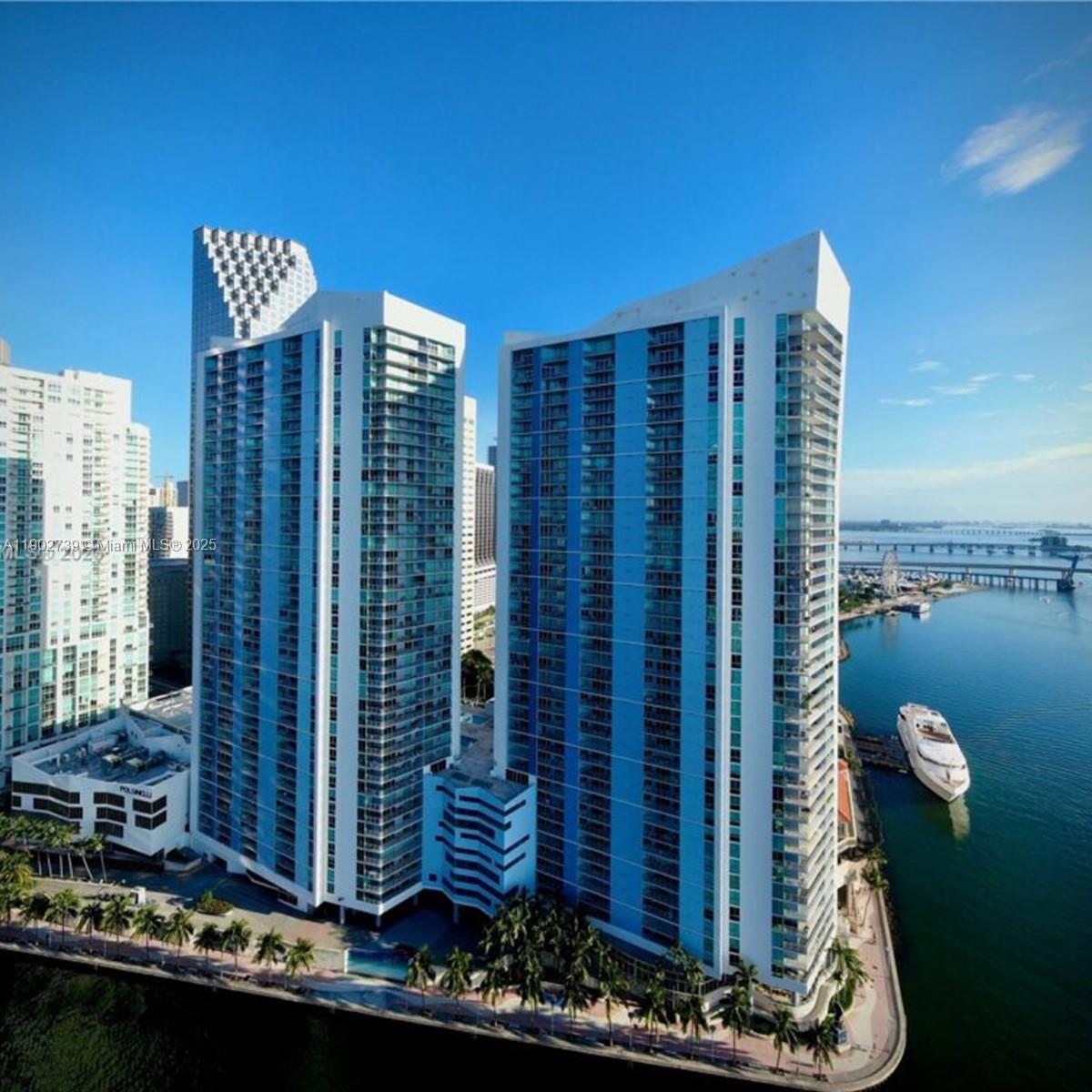 Apartamento para Alugar em Miami, FL