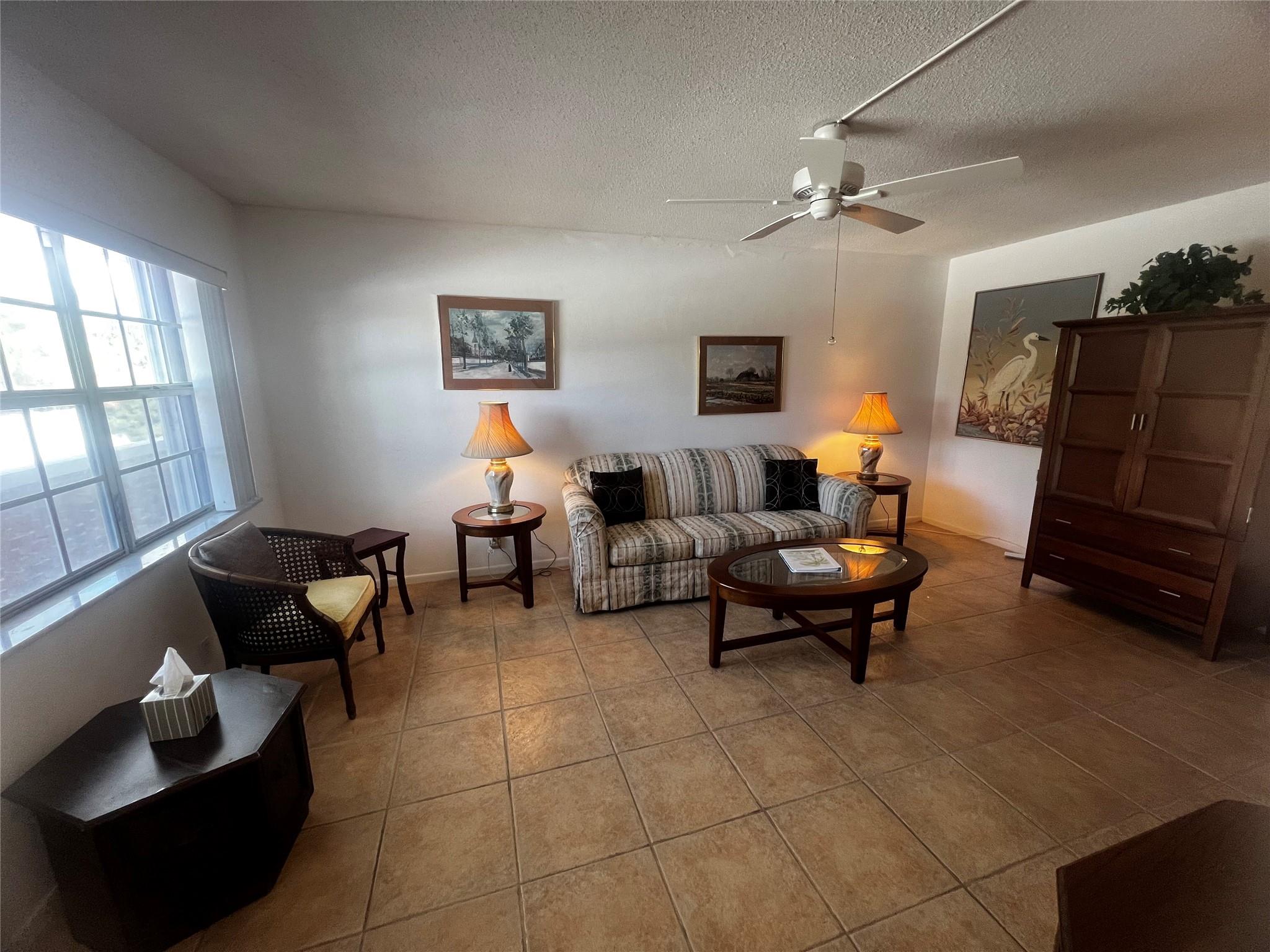 Homes for sale in Lighthouse Point, FL | 2050 39Th St #209W, Lighthouse Point, FL 33064 | MLS# F10533155