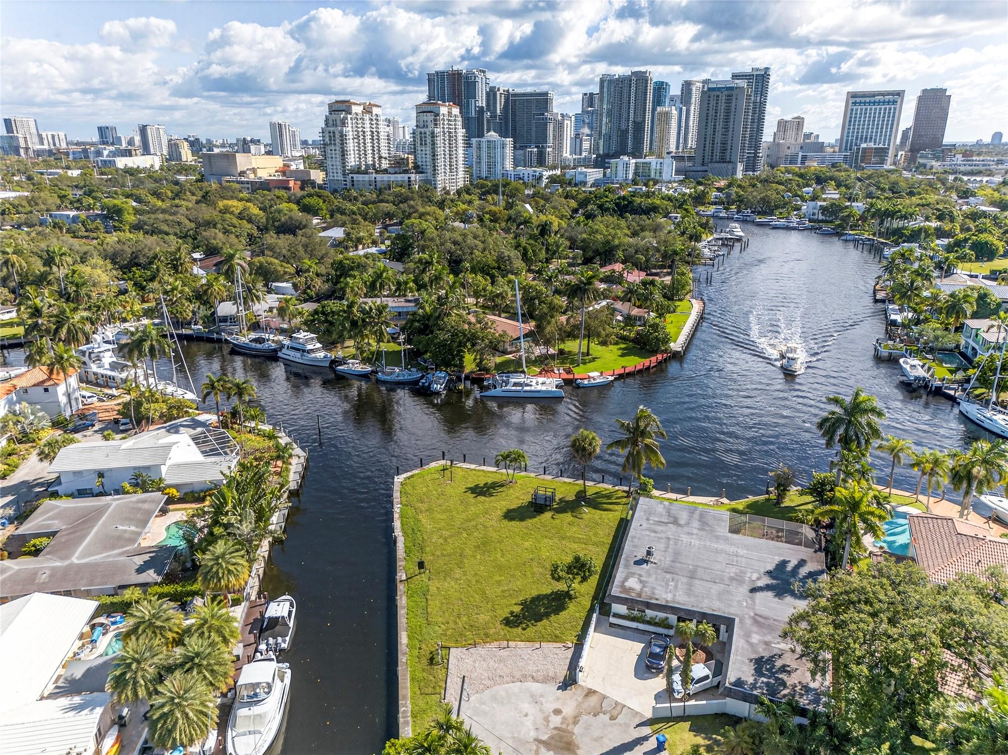 Homes for sale in Fort Lauderdale, FL | 522 Sw 9Th Ter, Fort Lauderdale, FL 33312 | MLS# F10532574