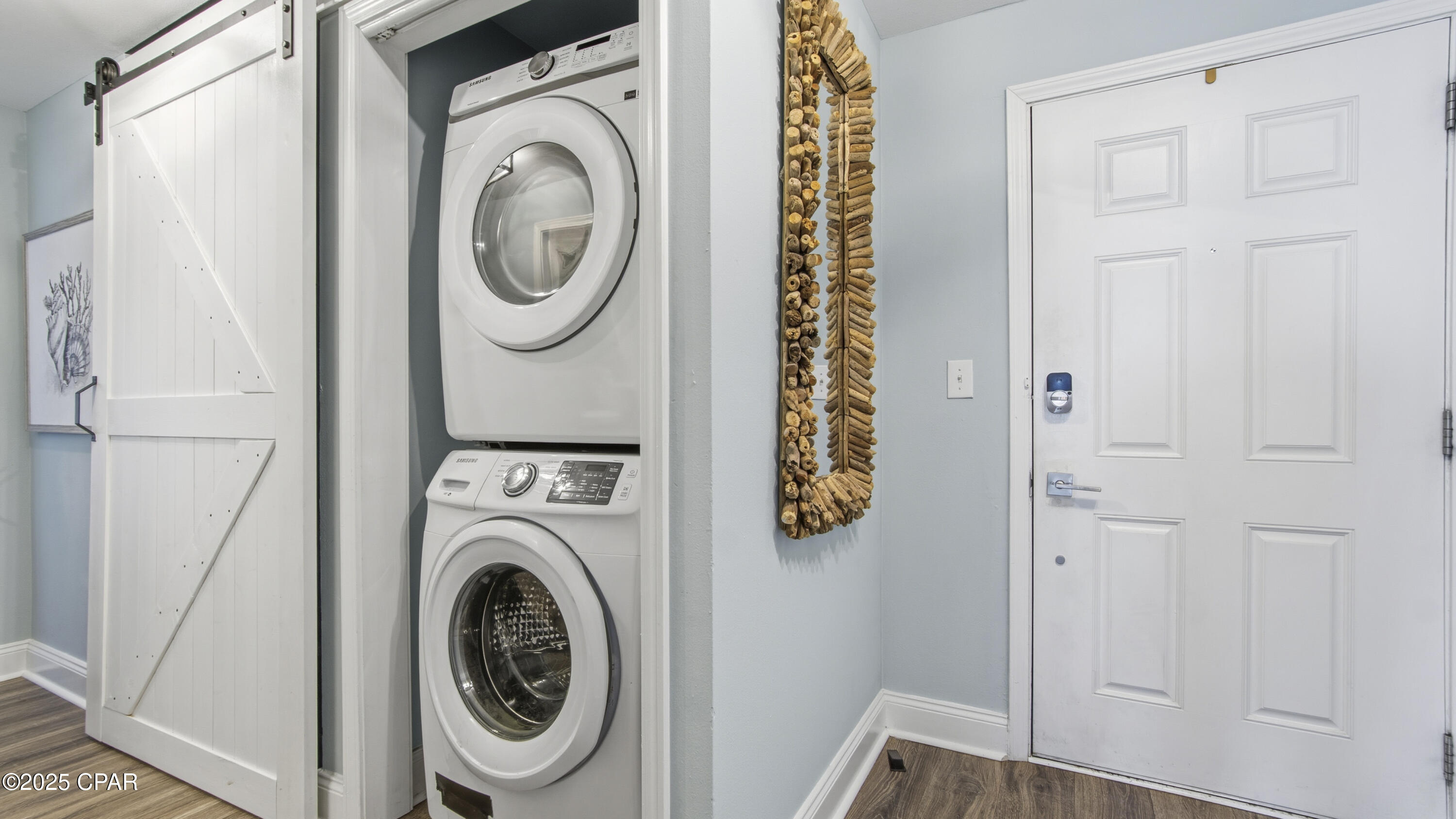 Image 11 For 9860 Thomas Dr  1208