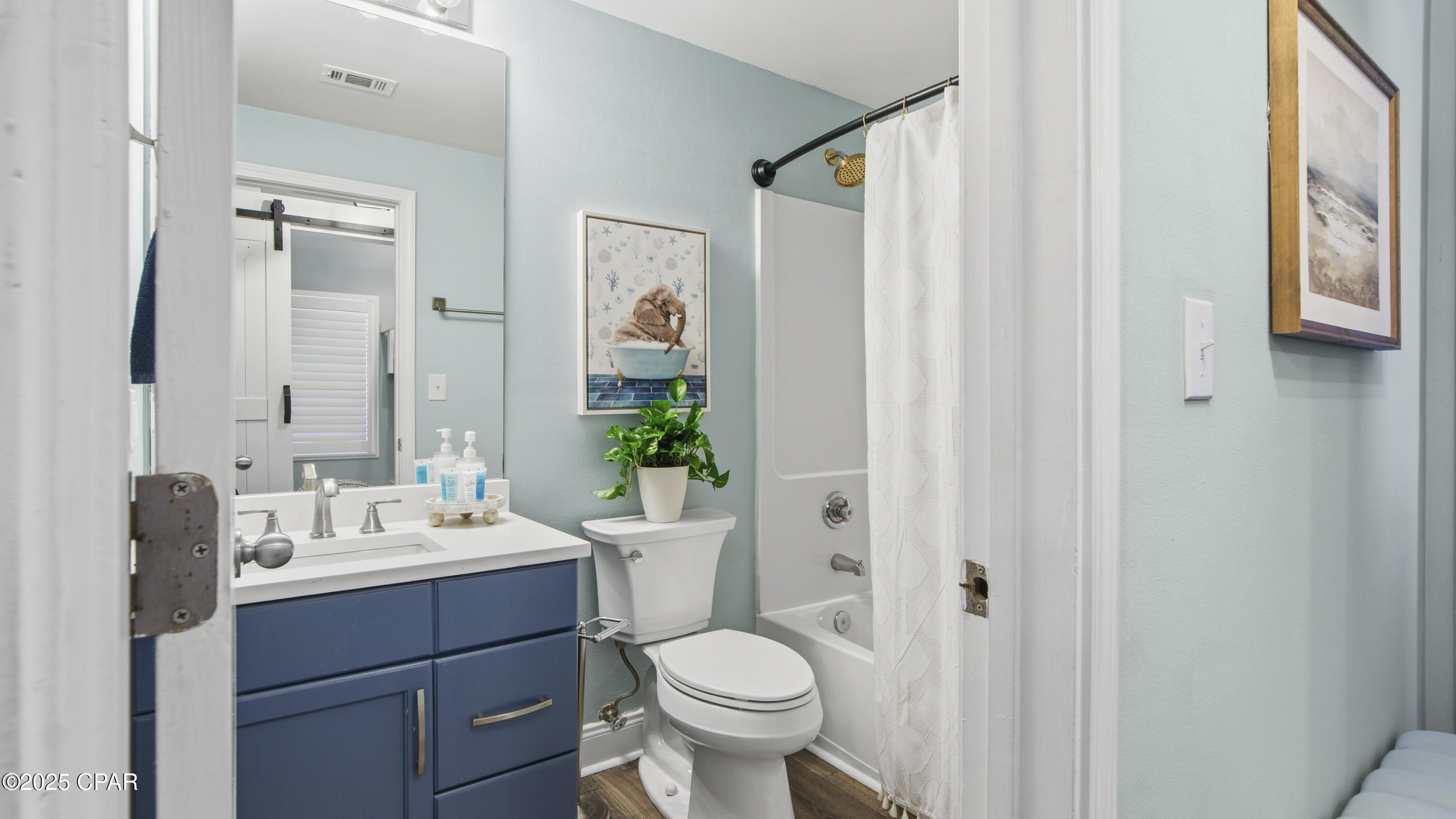 Image 7 For 9860 Thomas Dr  1208