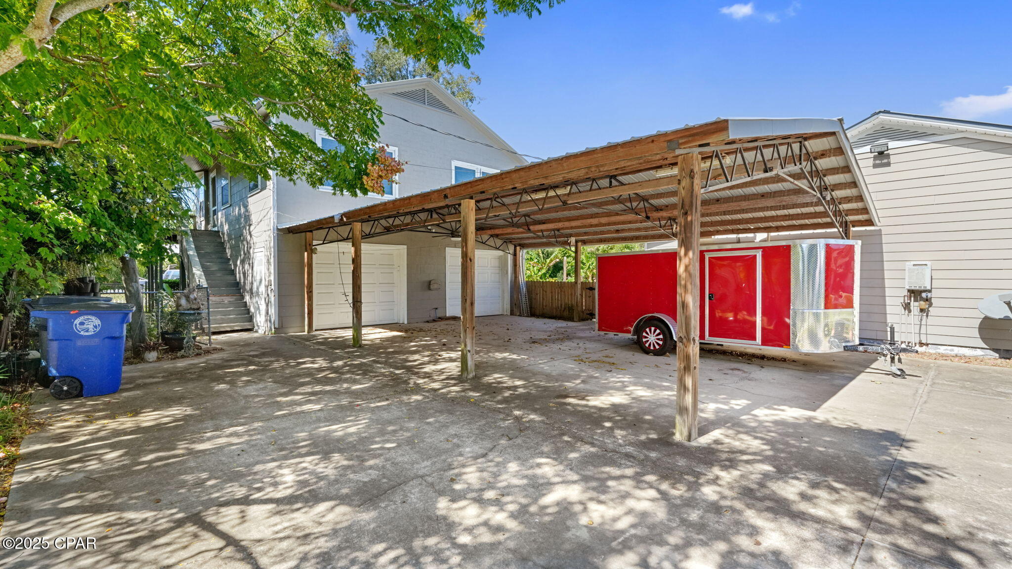 Image 7 For 215 Macarthur Avenue