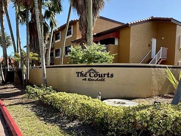 The Courts At Kendall Con