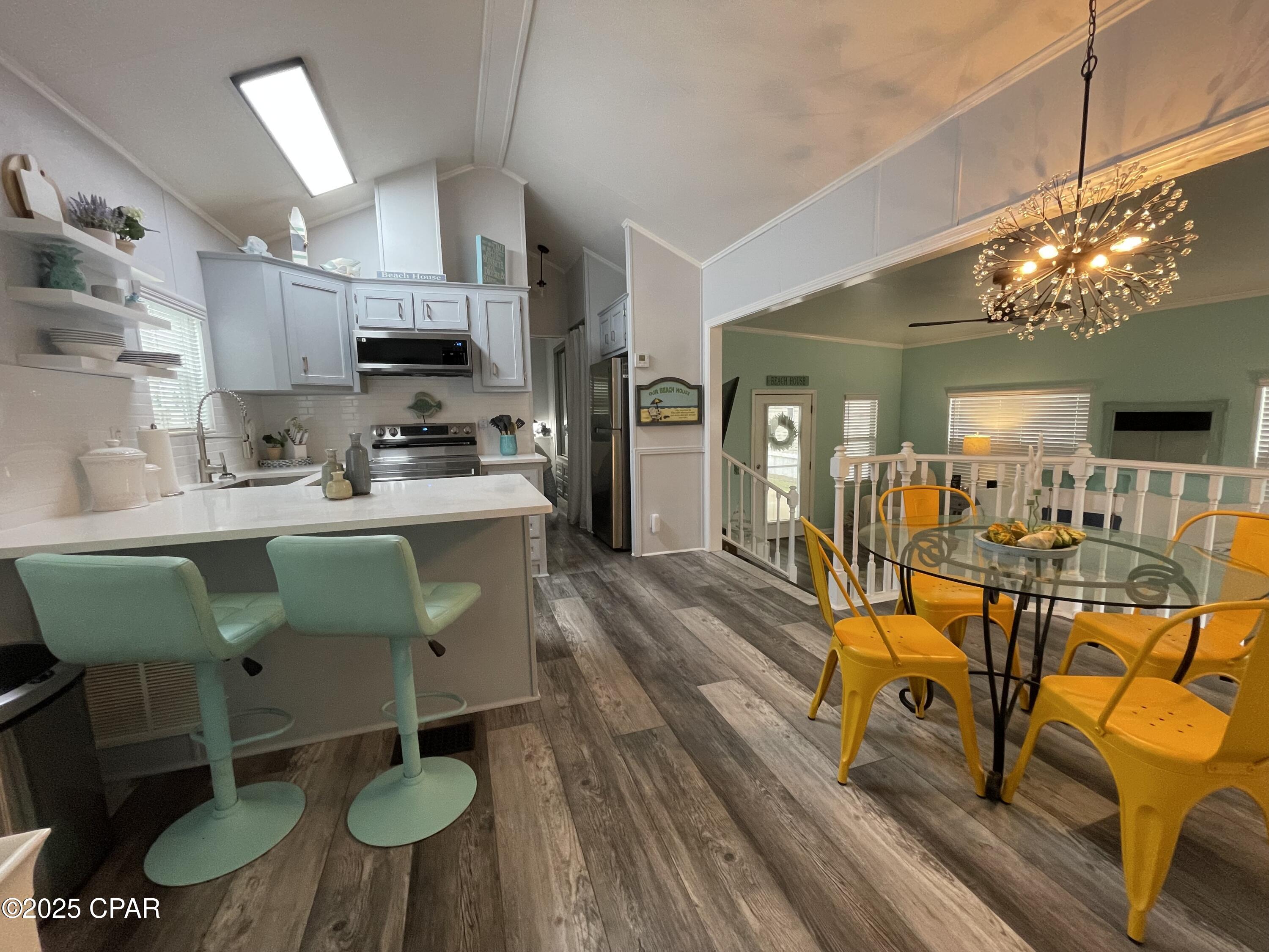 Image 11 For 1219 Thomas  133