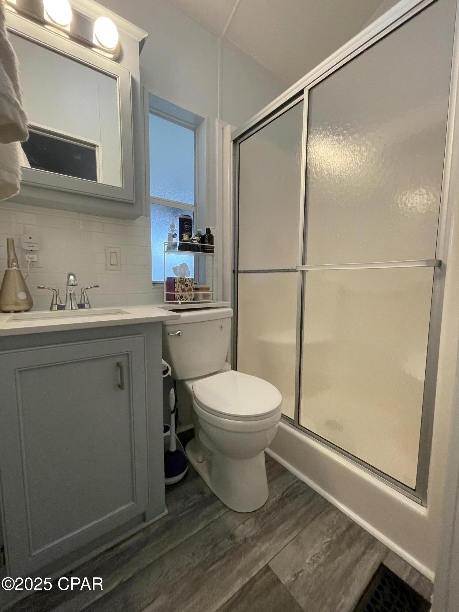 Image 18 For 1219 Thomas  133