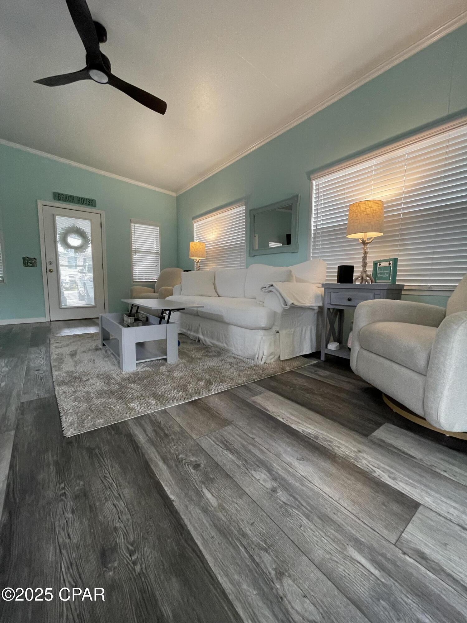 Image 6 For 1219 Thomas  133