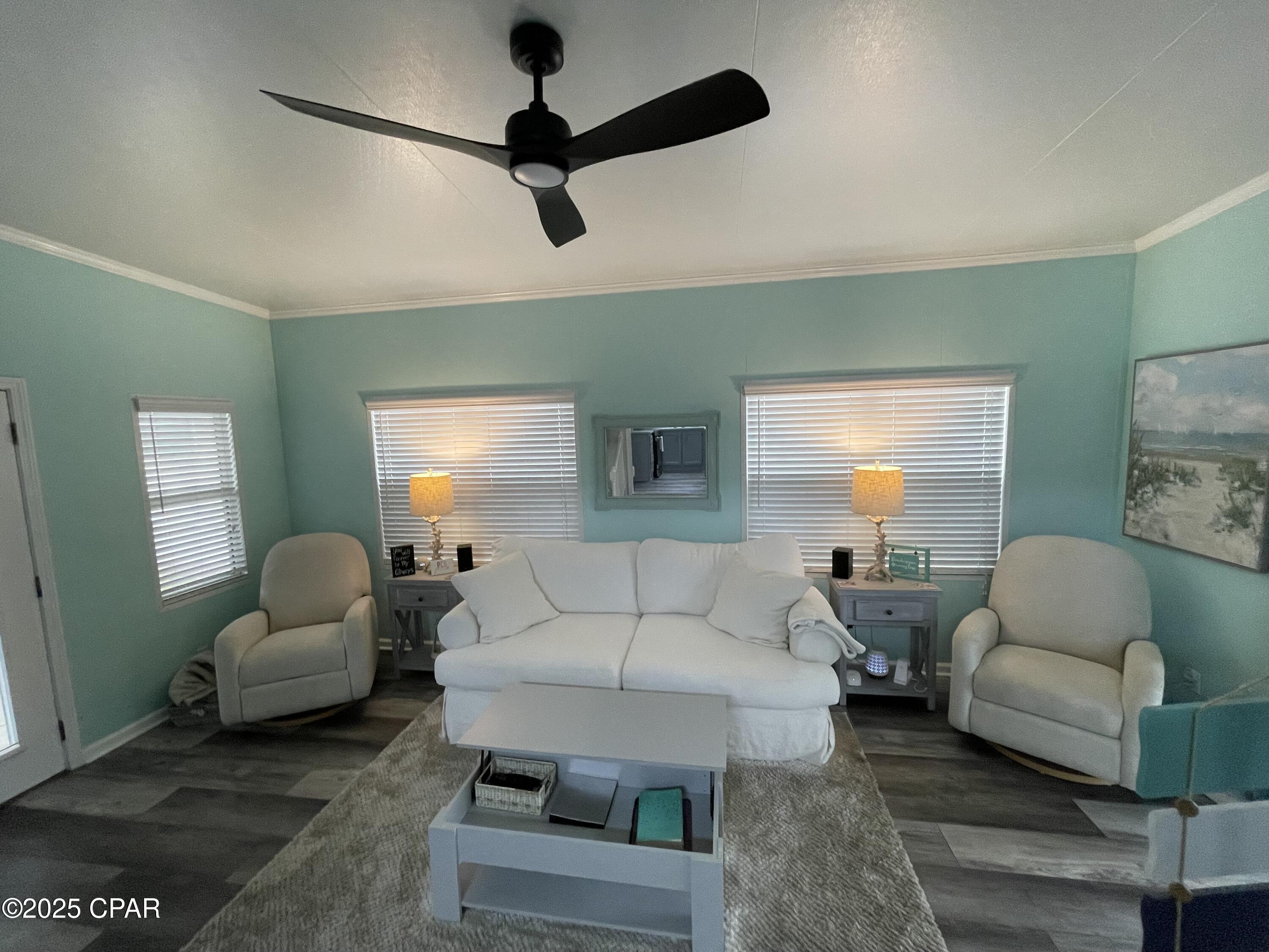 Image 8 For 1219 Thomas  133