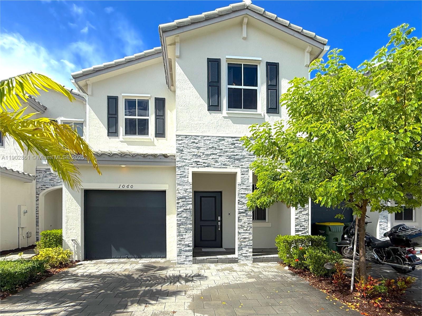 Keys Gate Residential