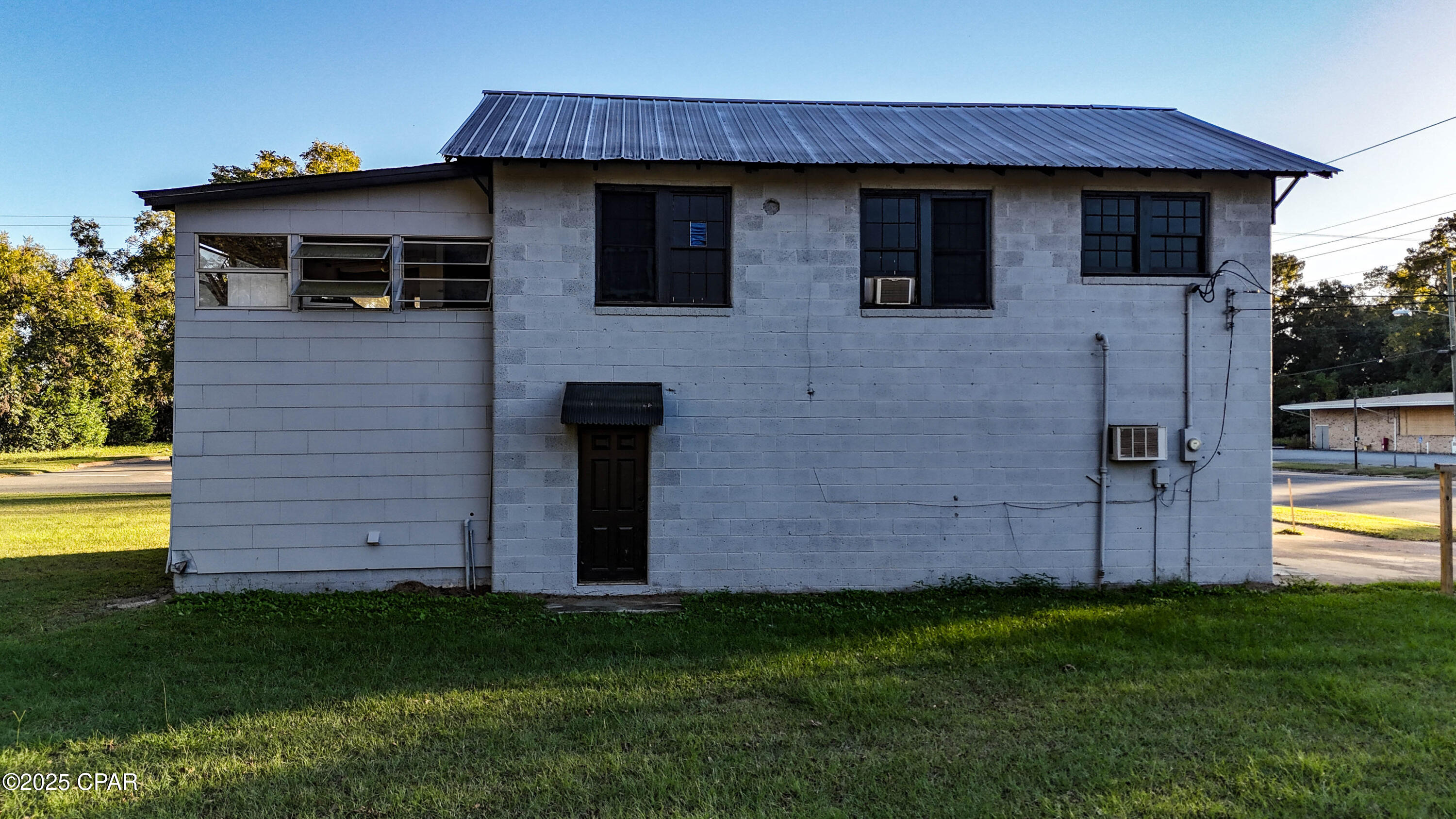 Image 8 For 5424 10th Street