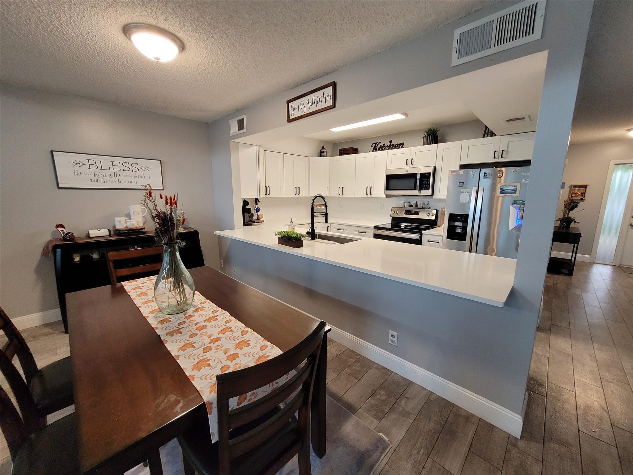 Homes for sale in Plantation, FL | 1146 N University Dr, Plantation, FL 33322 | MLS# F10533582