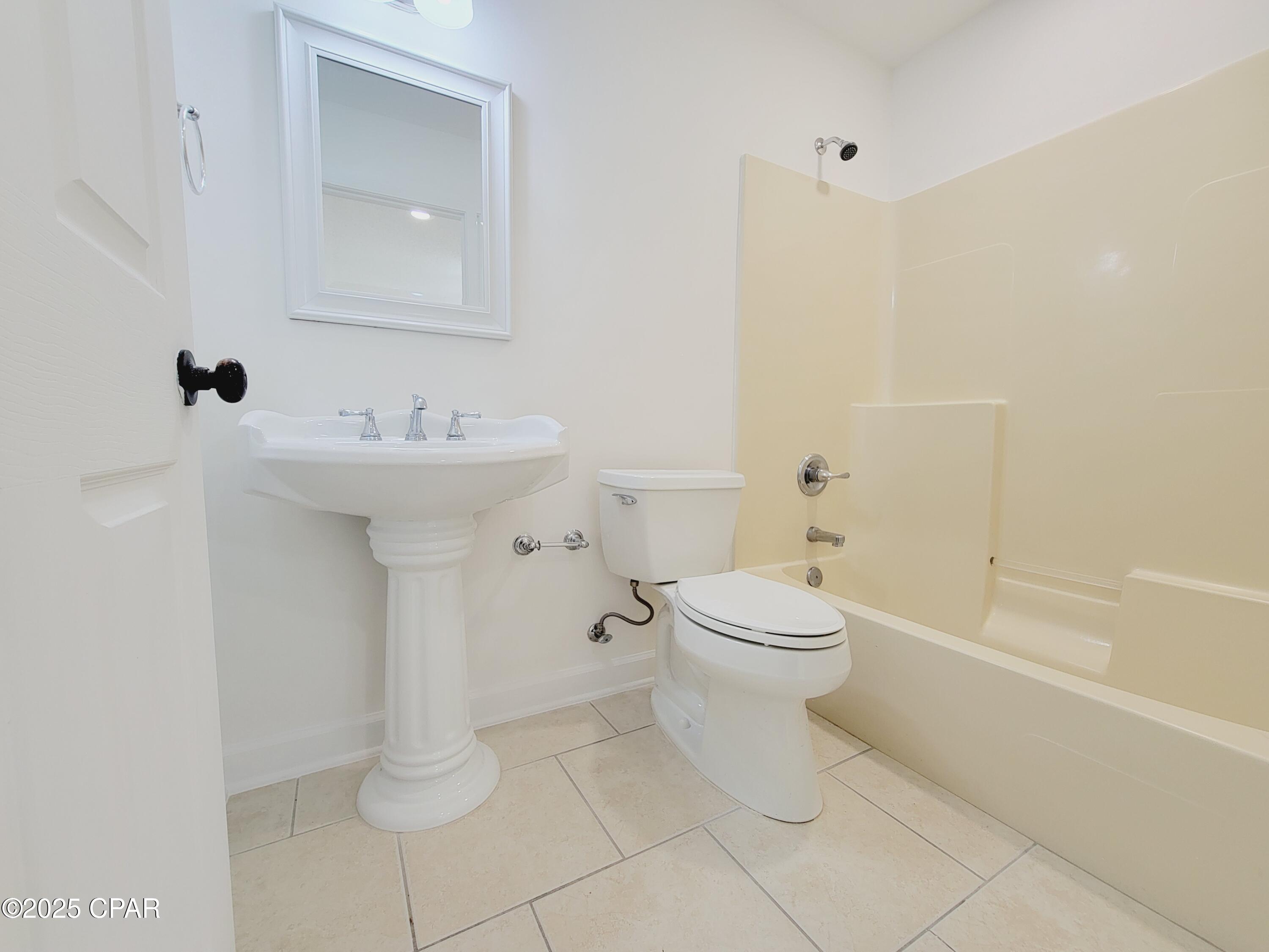 Image 12 For 1545 Chandlee Avenue