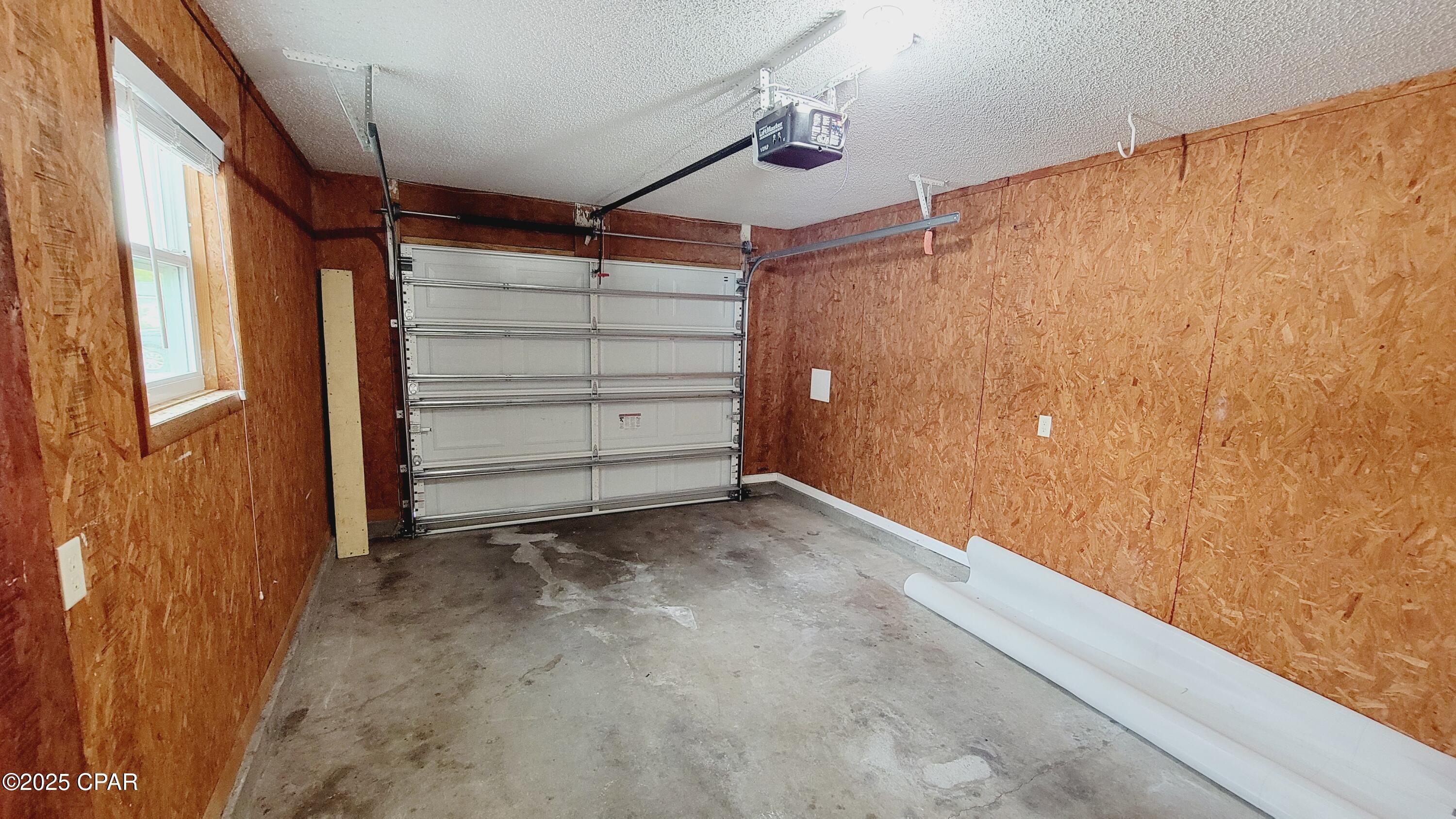 Image 23 For 1545 Chandlee Avenue