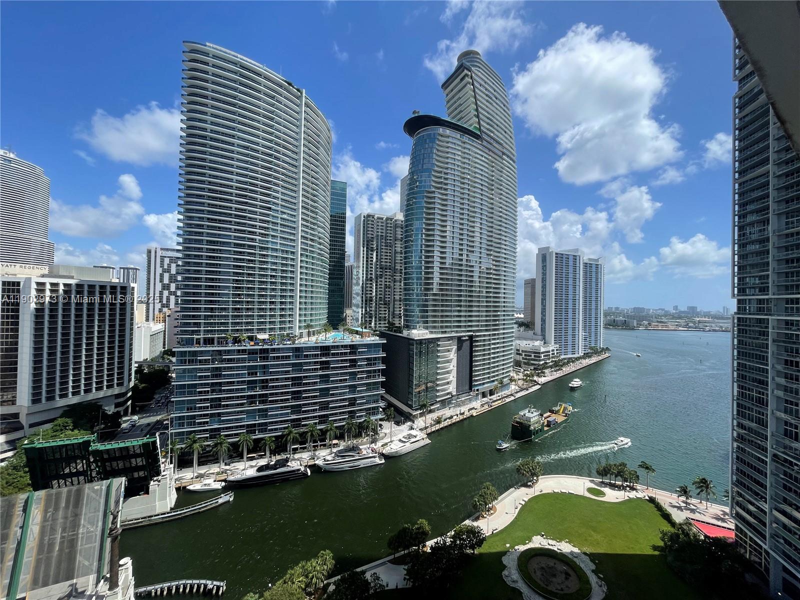 Icon Brickell Condo No 3