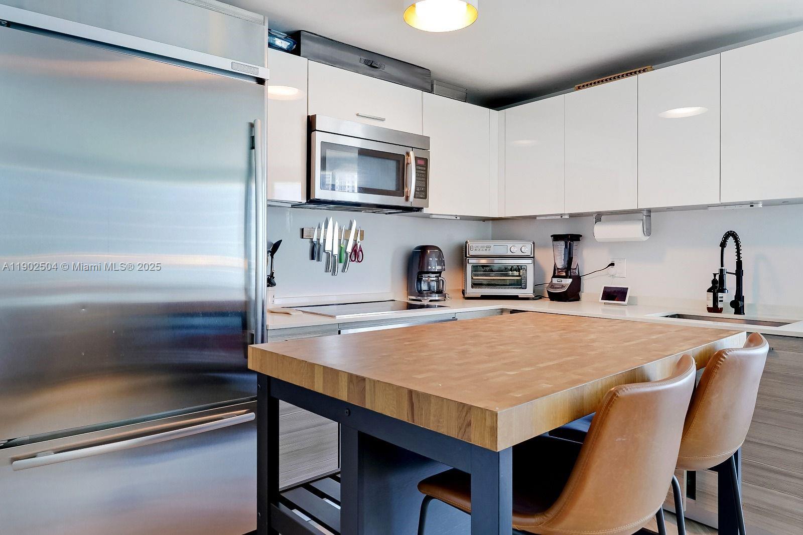 Homes for sale in Miami, FL | 1300 Brickell Bay Dr #2901, Miami, FL 33131 | MLS# A11902504