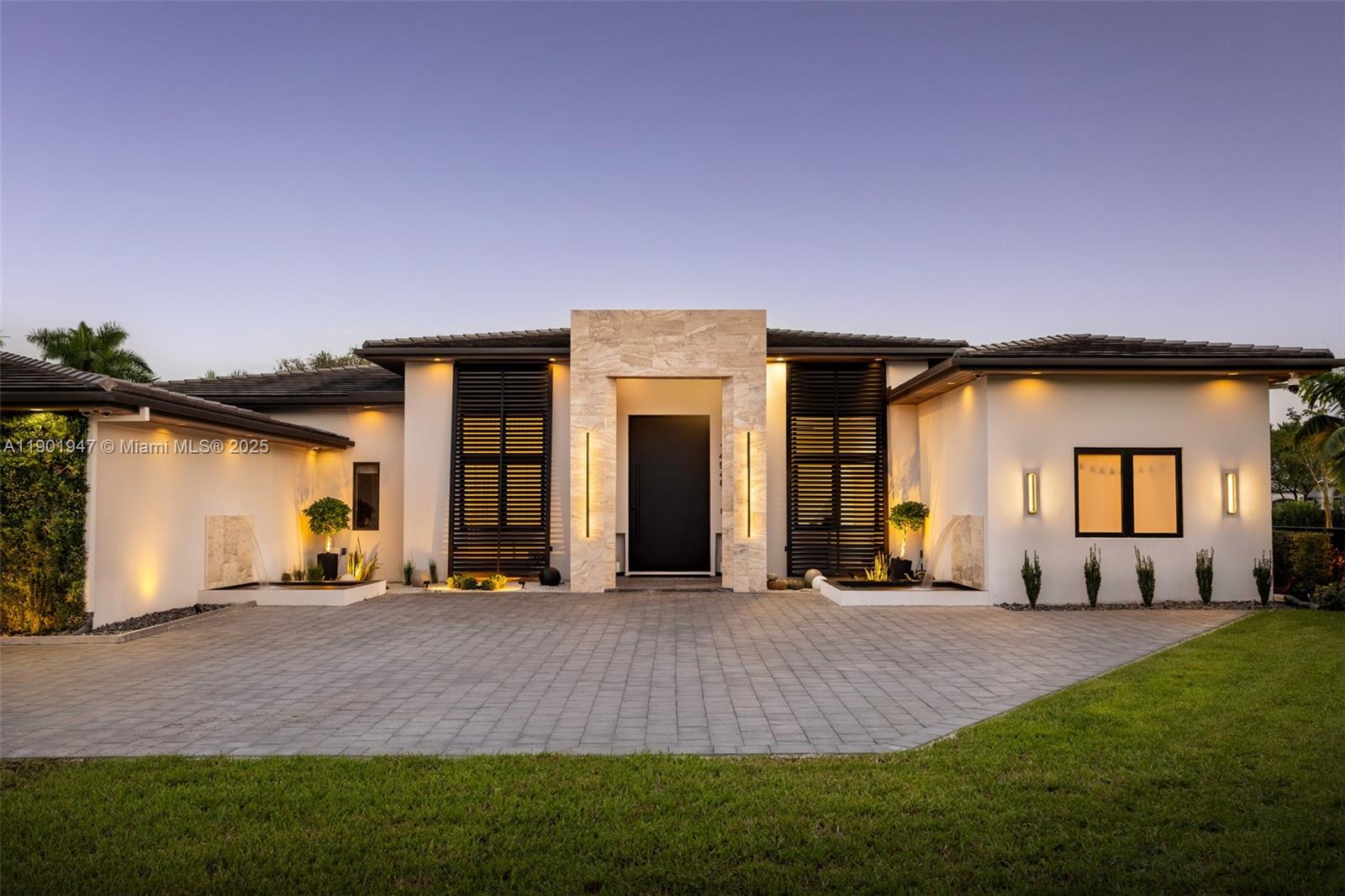 Homes for sale in Davie, FL | 14940 Sw 16th Ct, Davie, FL 33326 | MLS# A11901947