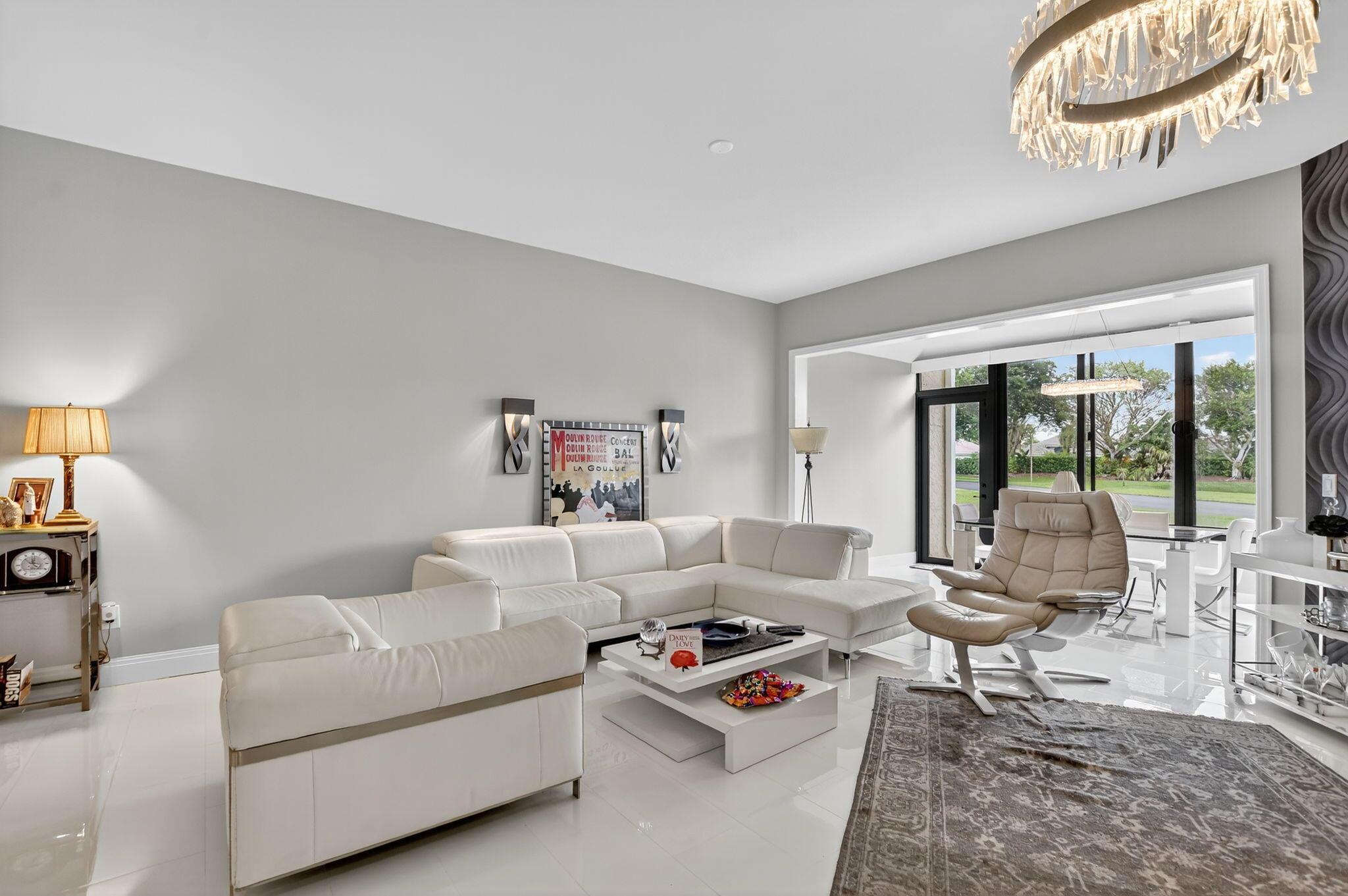 La Paz At Boca Pointe