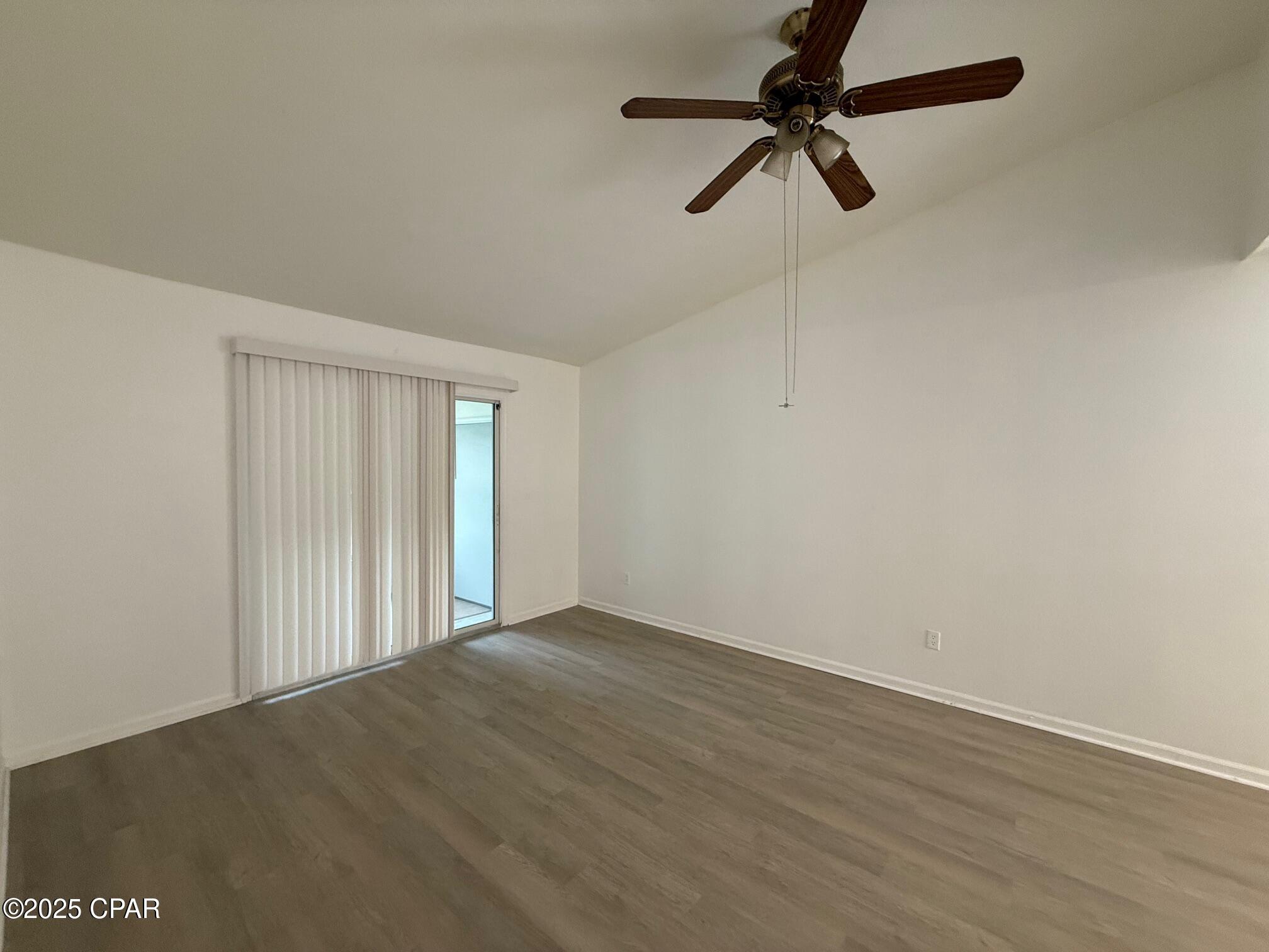 Image 10 For 5319 Garden Cove Road