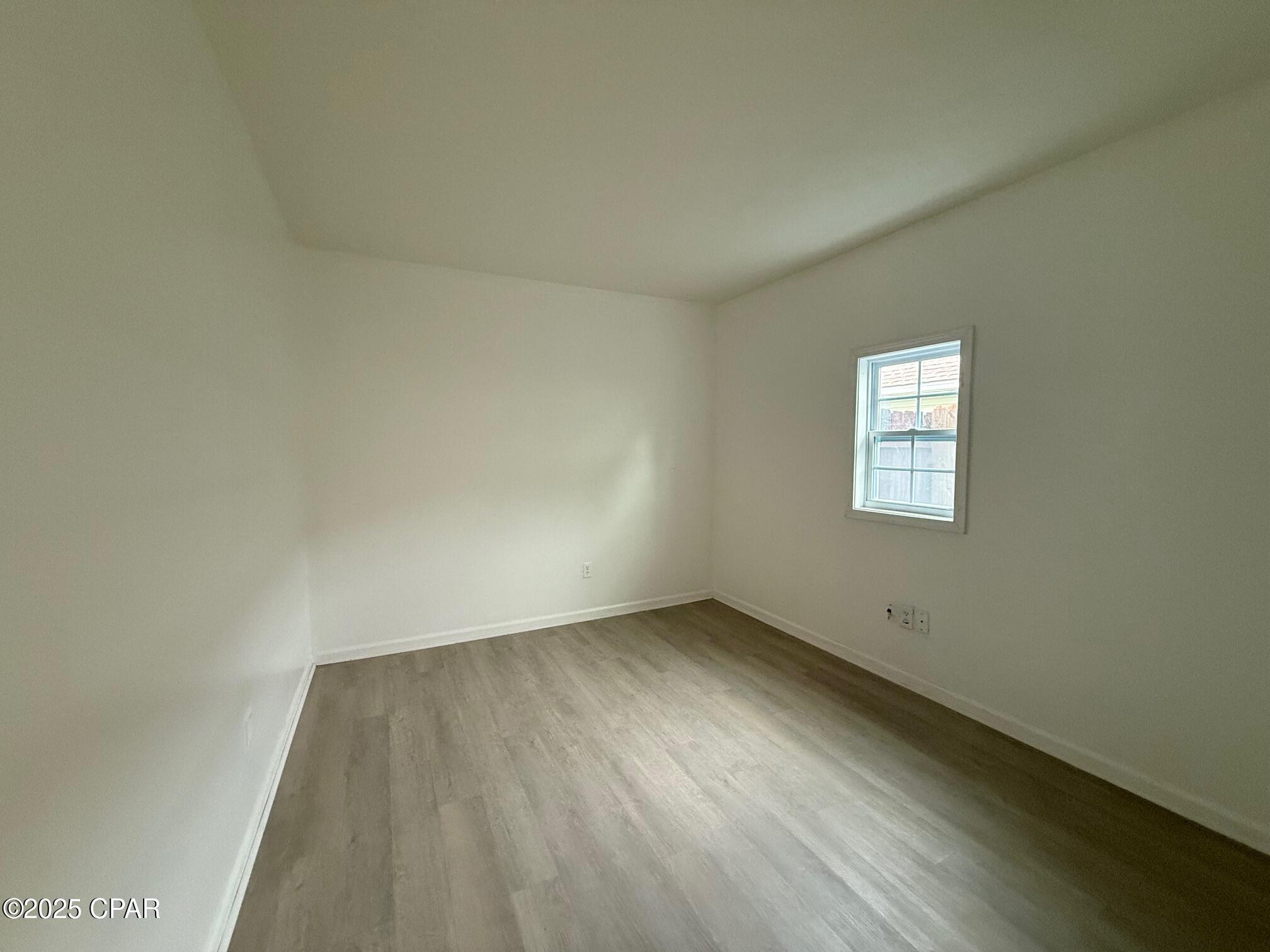 Image 15 For 5319 Garden Cove Road