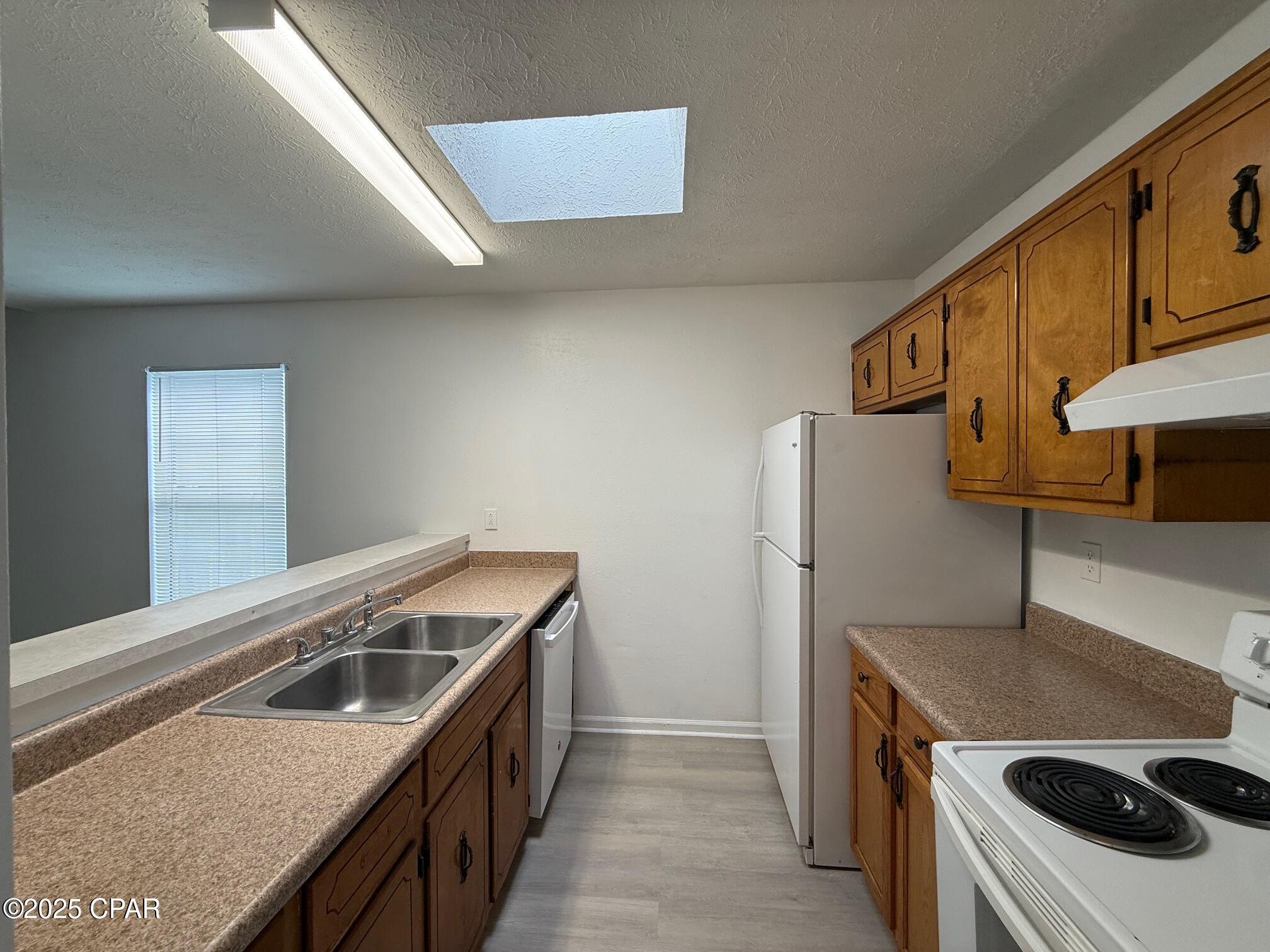 Image 4 For 5319 Garden Cove Road