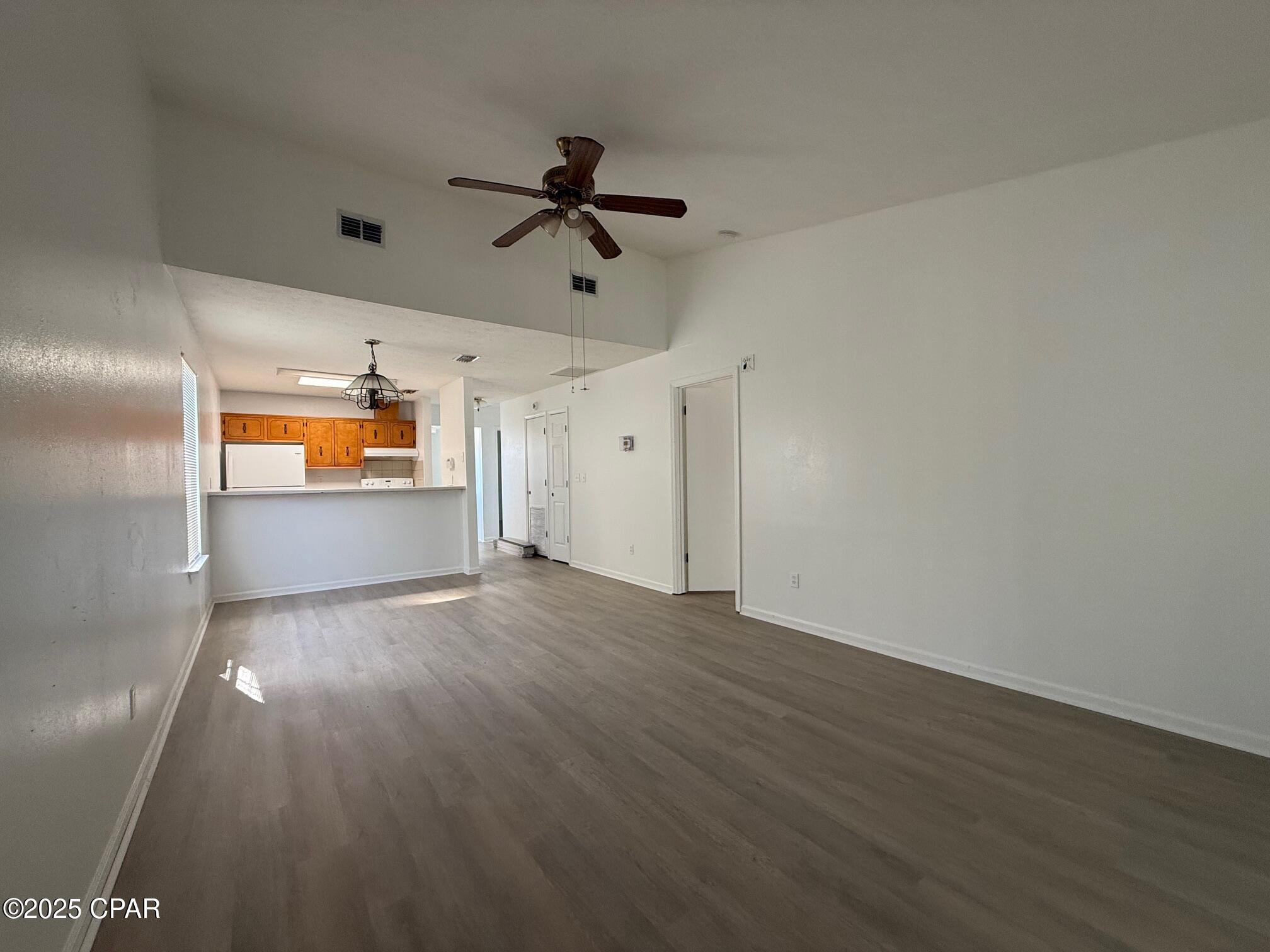 Image 7 For 5319 Garden Cove Road