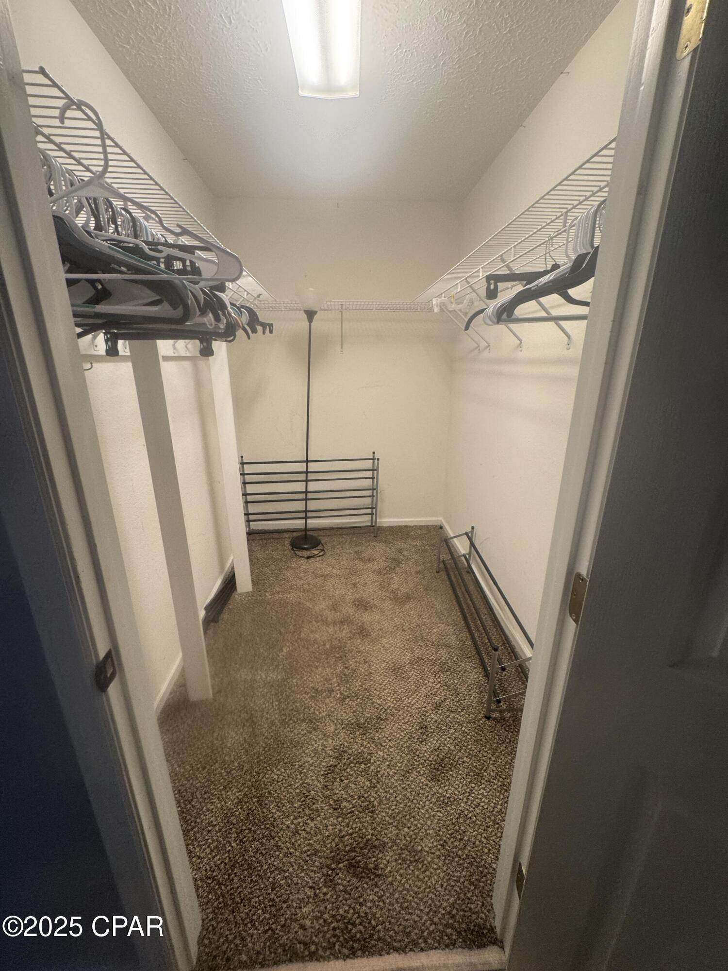 Image 10 For 551 Blue Heron Drive