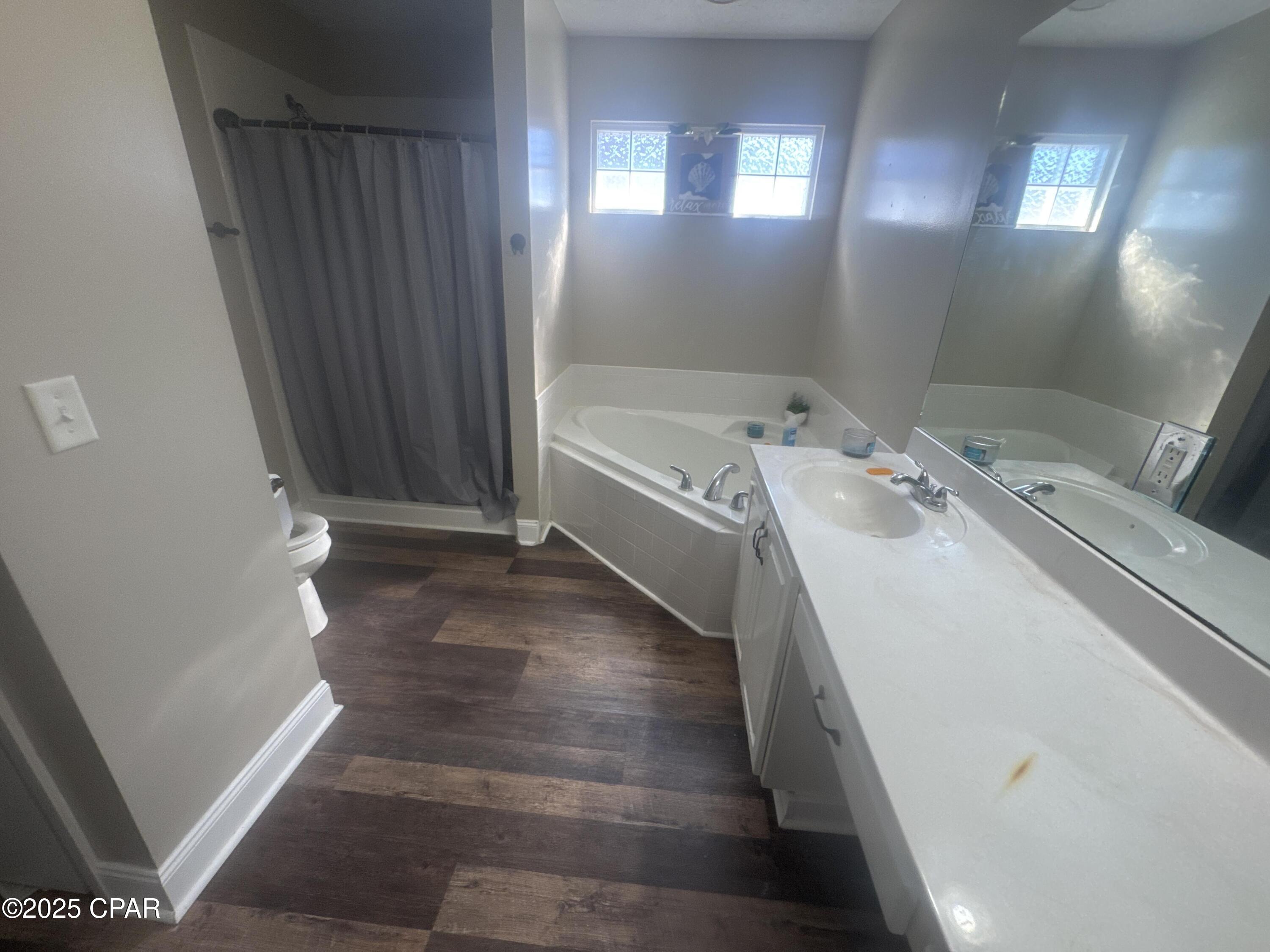 Image 11 For 551 Blue Heron Drive