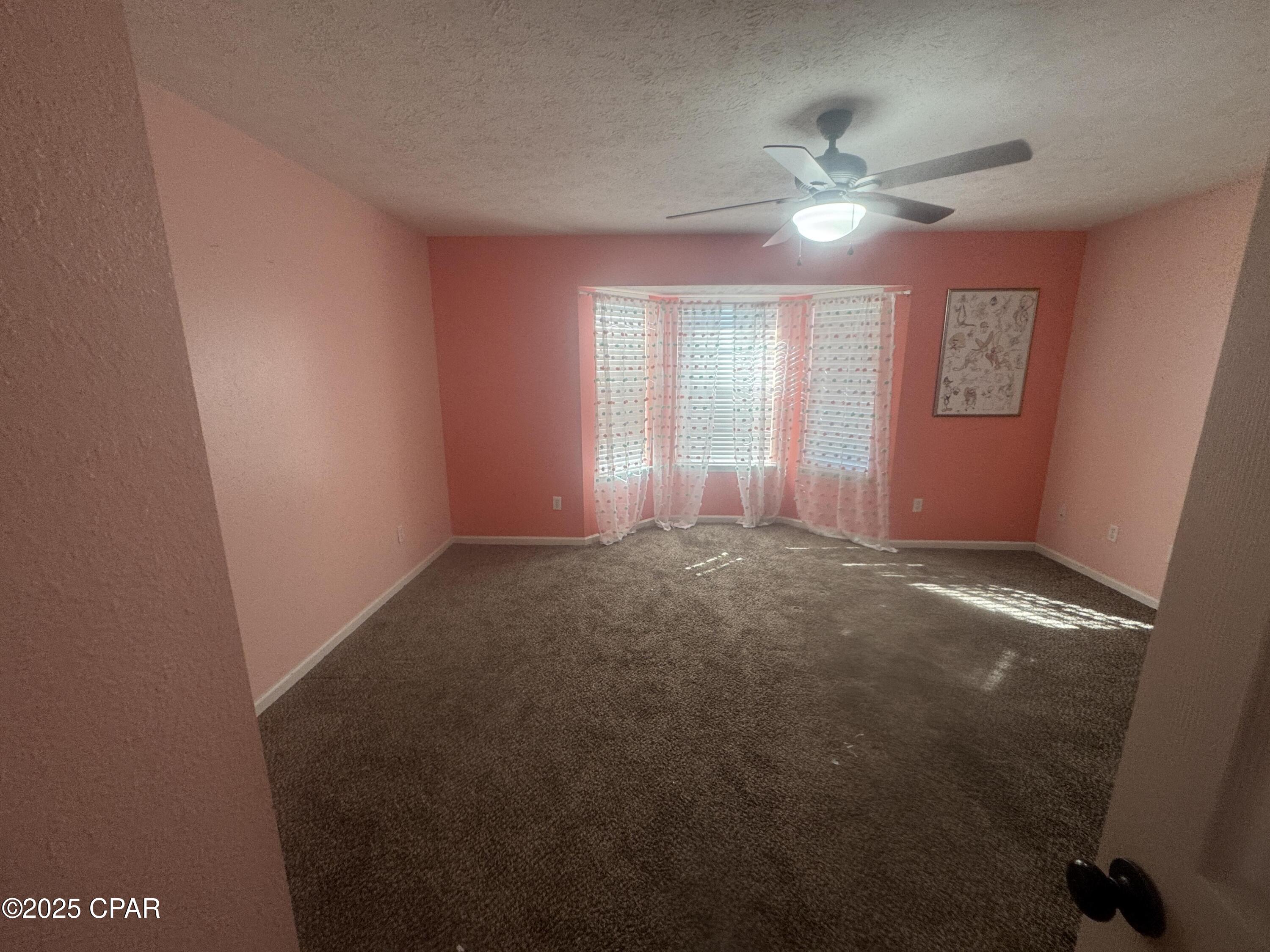 Image 7 For 551 Blue Heron Drive