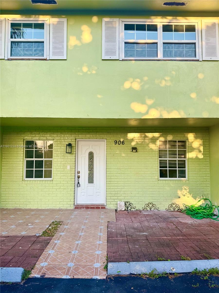 Dennis Dev Townhouses