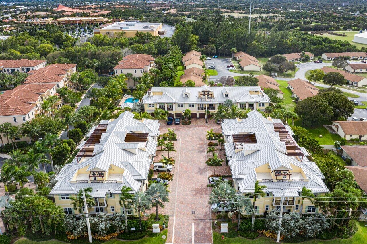 Bella Villaggio Condo