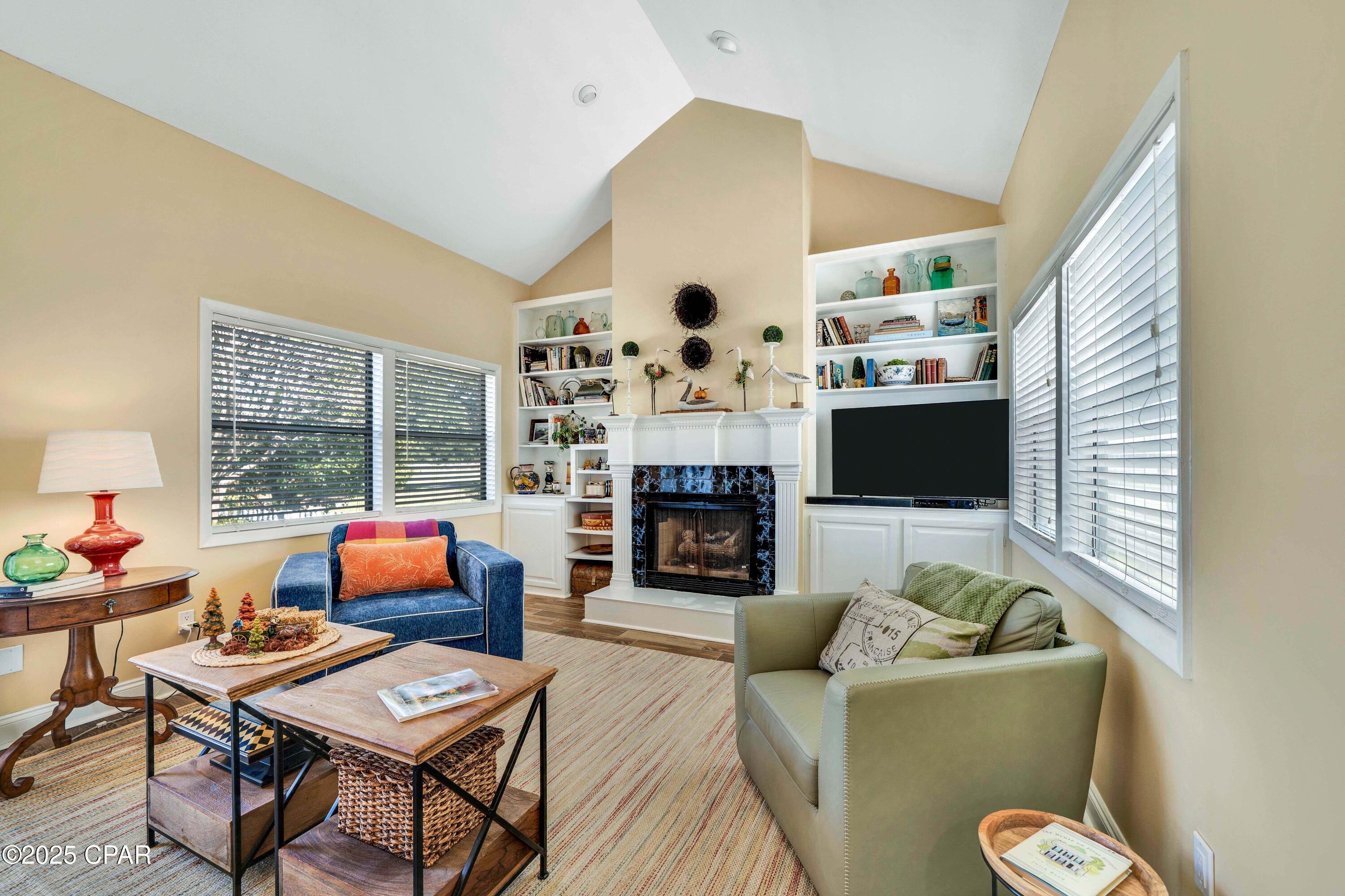 Image 2 For 901 Sea Robin Lane