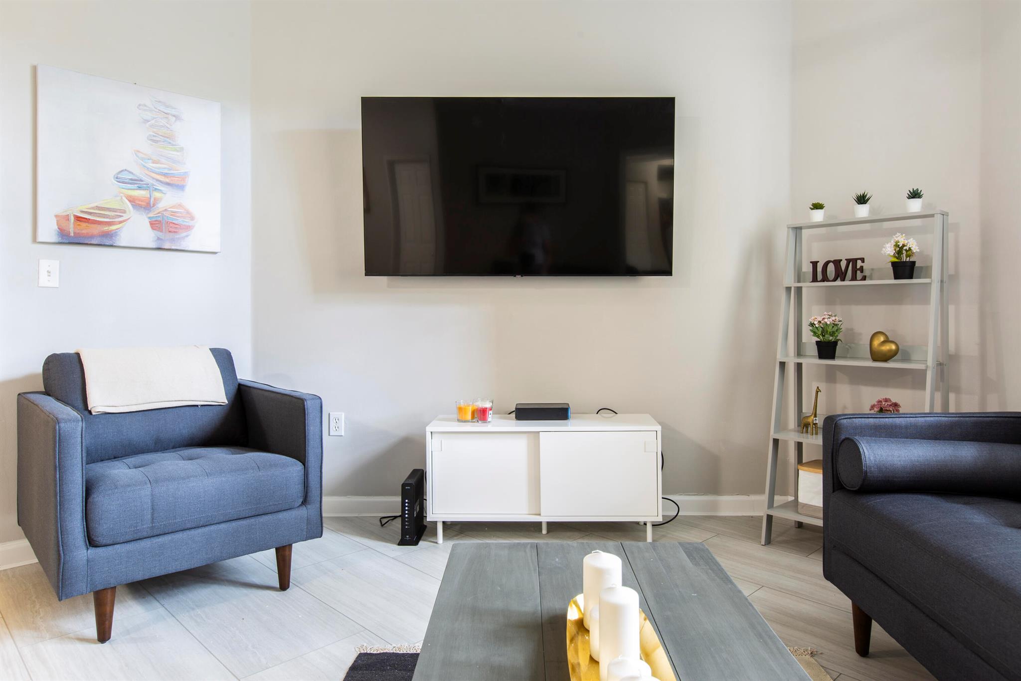 Courtyards In Cityplace C